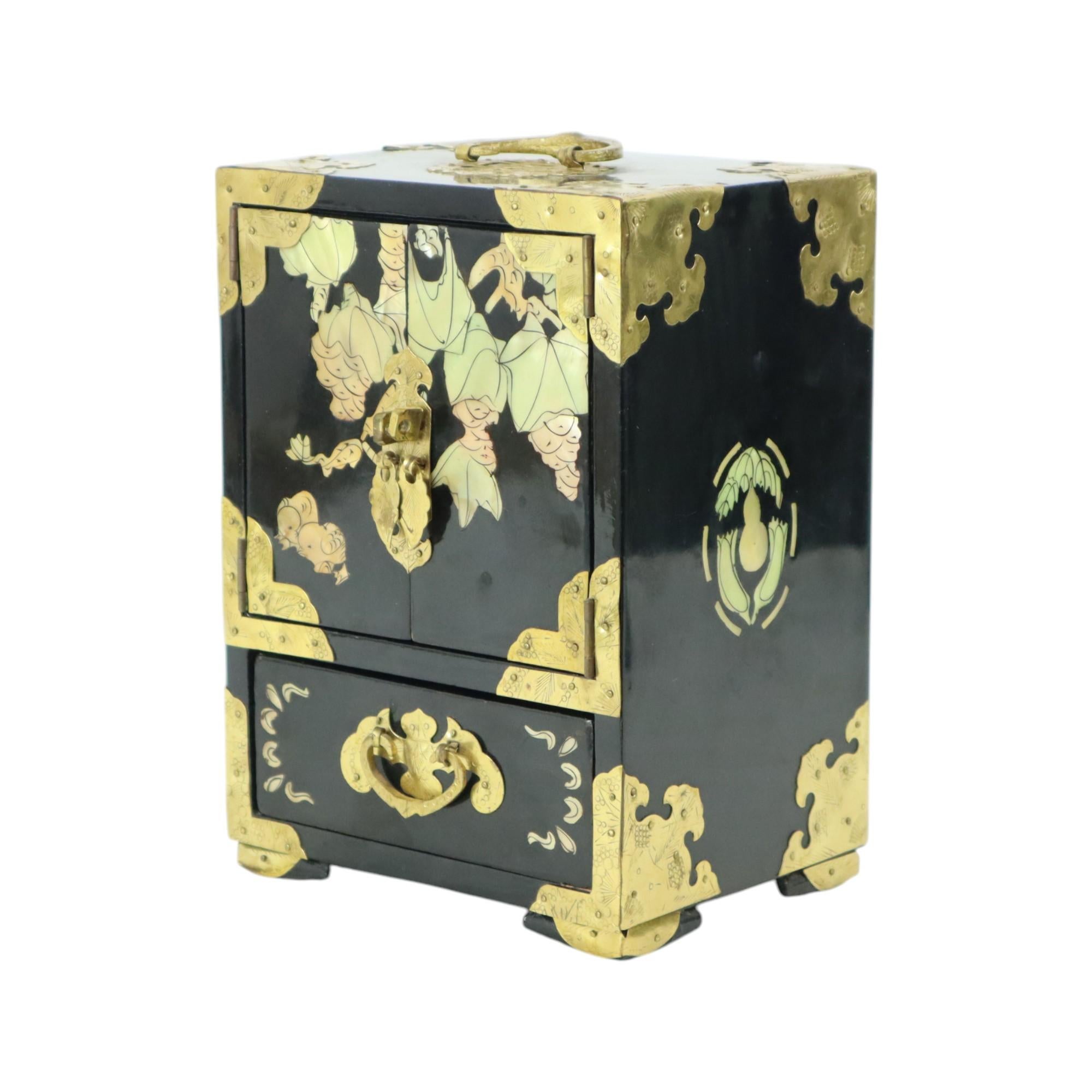 Vintage Chinese Jewelry Box Lacquered Wood Mother of Pearl Brass For Sale 1