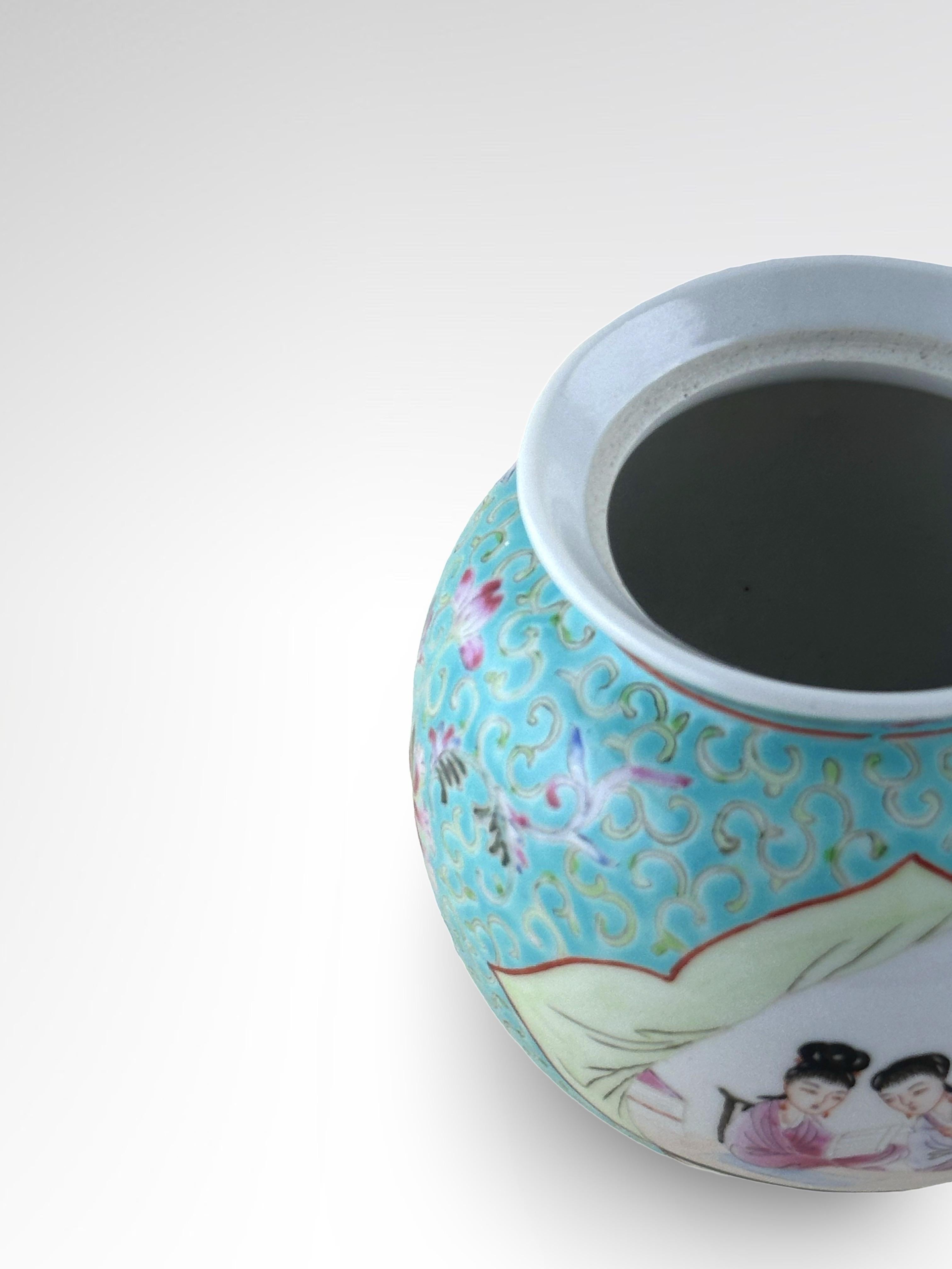 Pequeña jarra de porcelana china de colores -  JIangxi Pintado a mano en venta