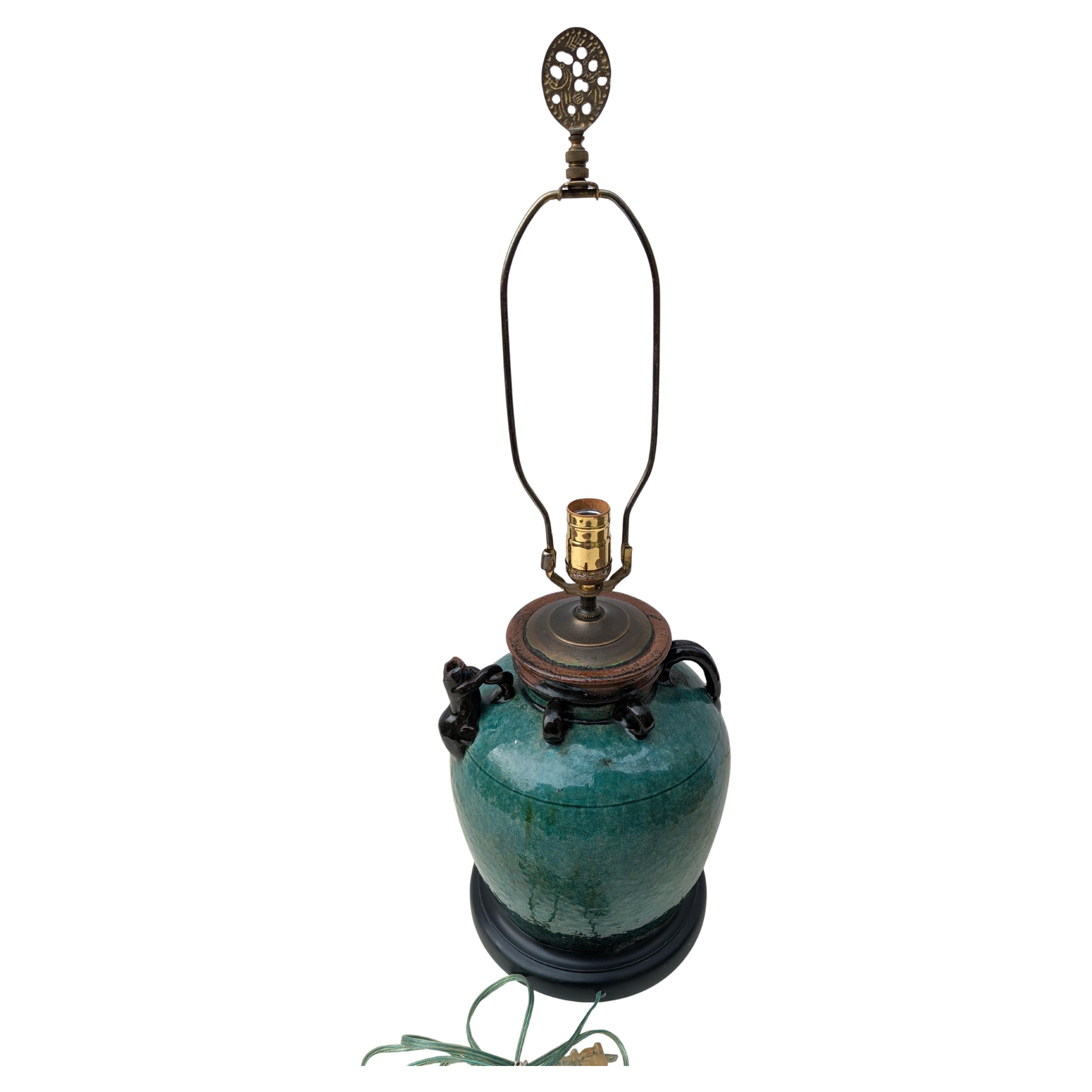 Lampe chinoise vintage en forme de cruche