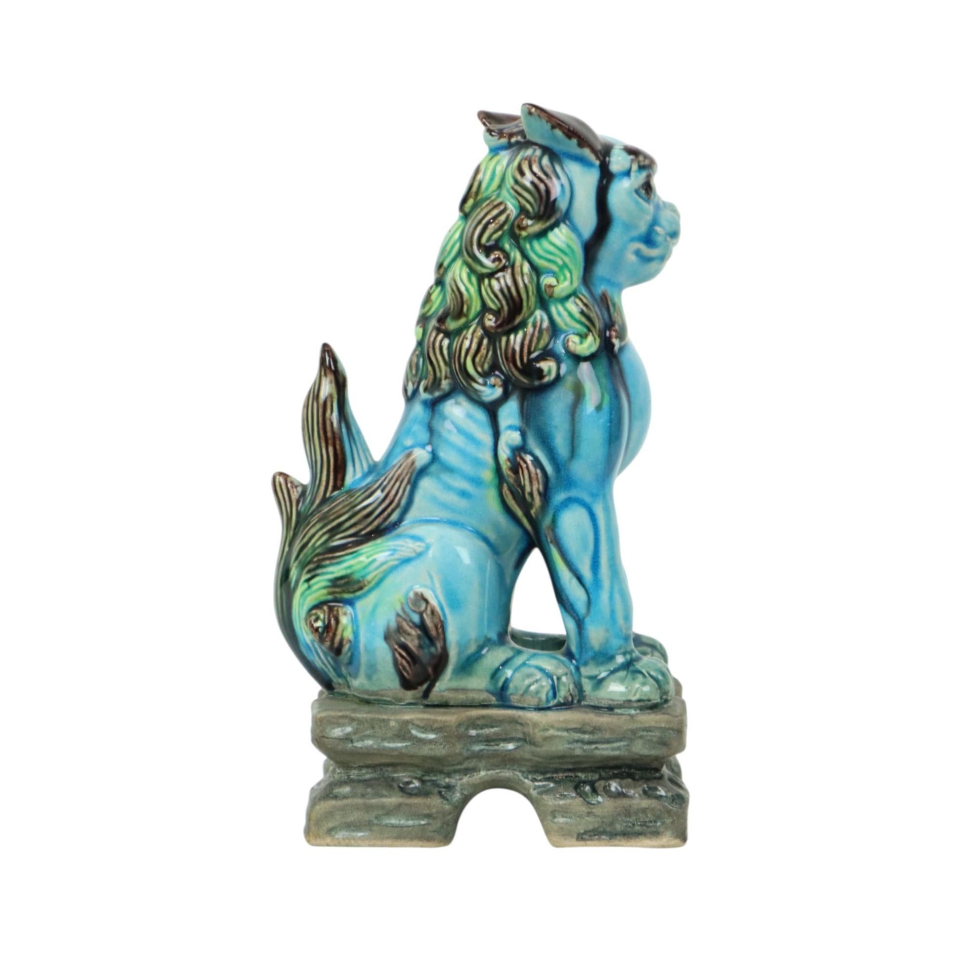 Metà XX secolo Vintage cinese Komainu Guardian Lion Foo Dog Blu 19cm in vendita