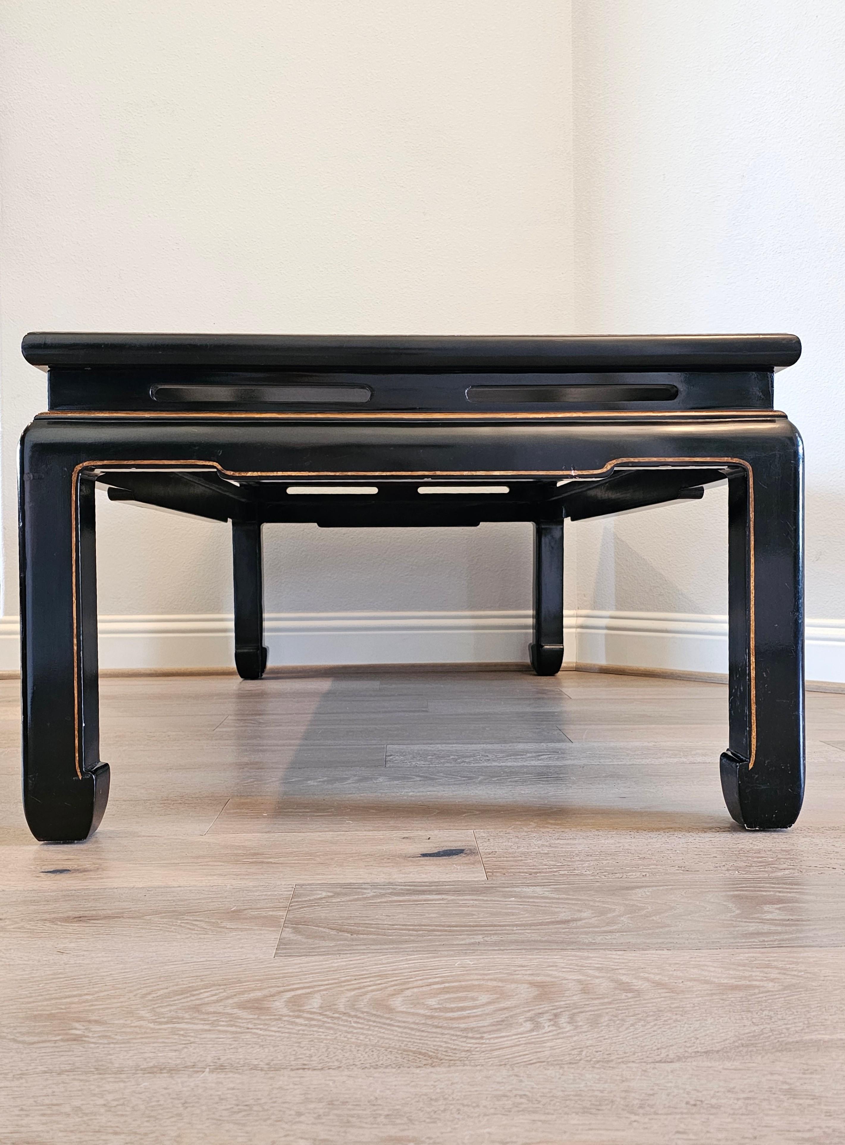 Vintage Chinese Lacquered Coffee Table 3