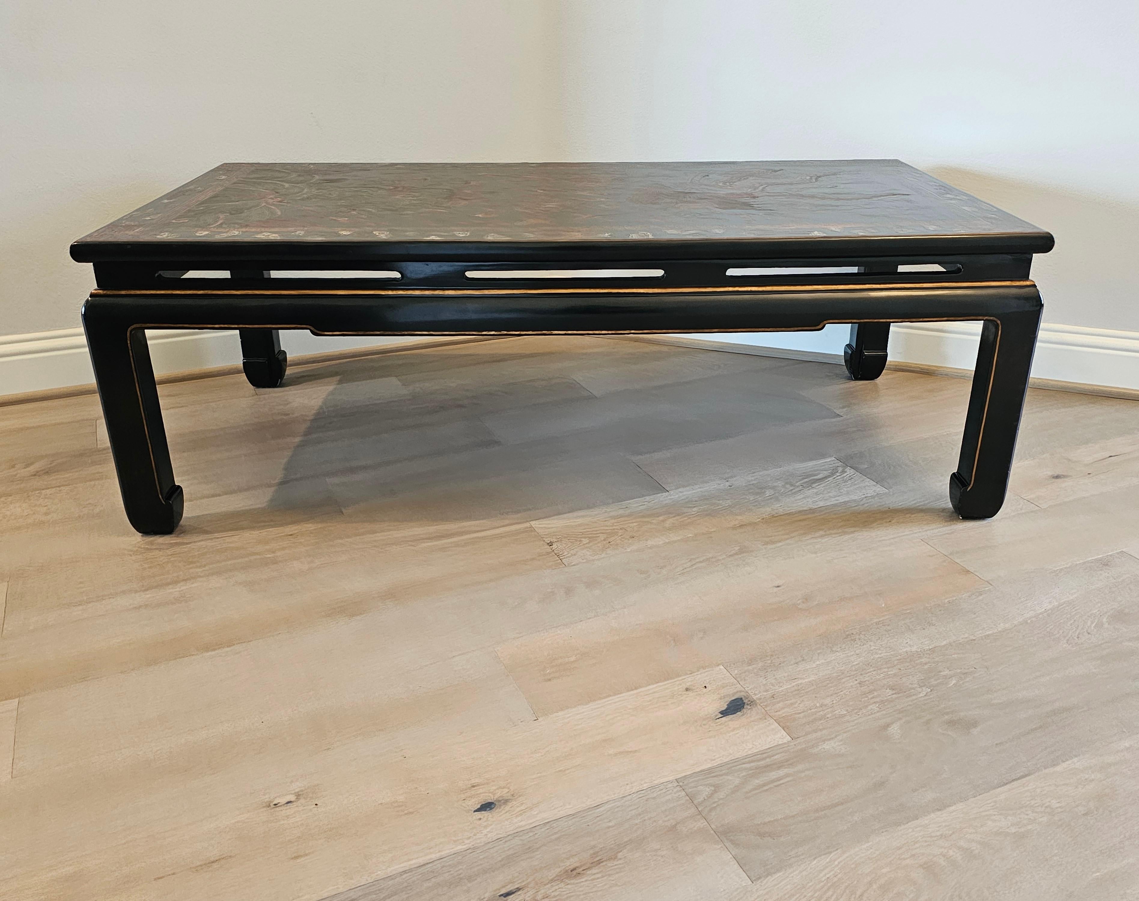 Vintage Chinese Lacquered Coffee Table 7