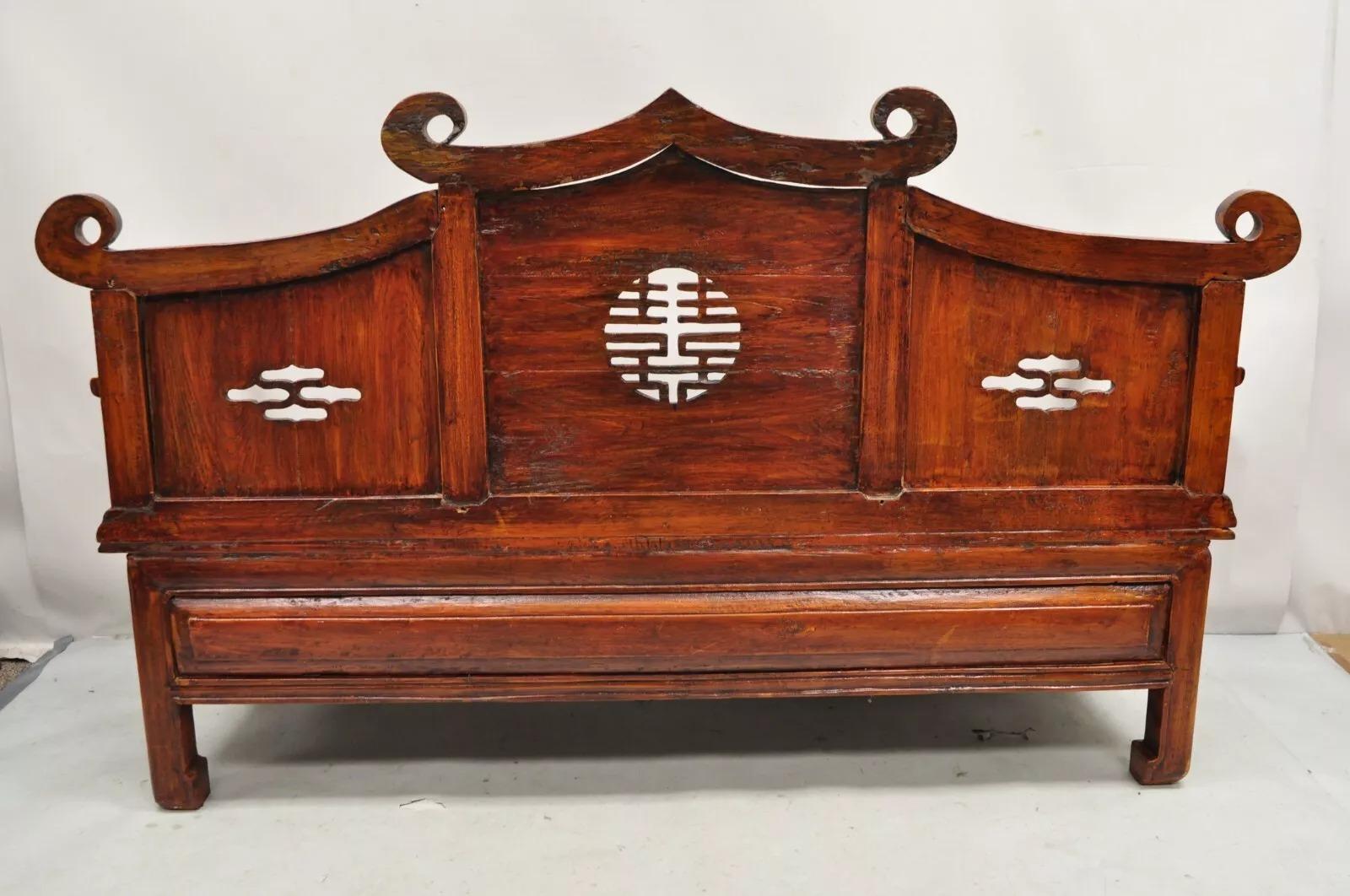Vintage Chinese Mahogany Carved Wood Pagoda Sofa Hall Wedding Bench For Sale 4