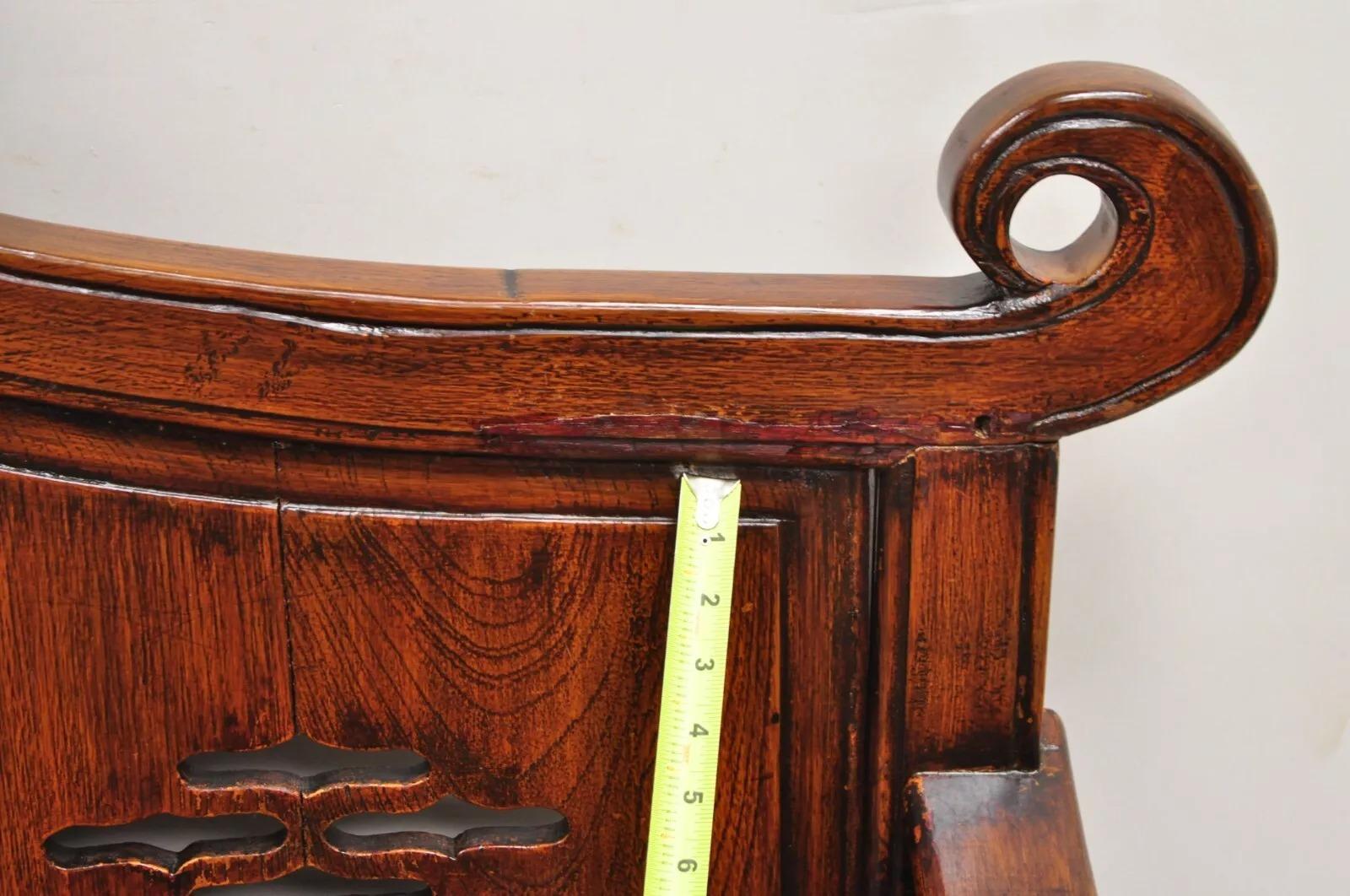 Vintage Chinese Mahogany Carved Wood Pagoda Sofa Hall Wedding Bench For Sale 1