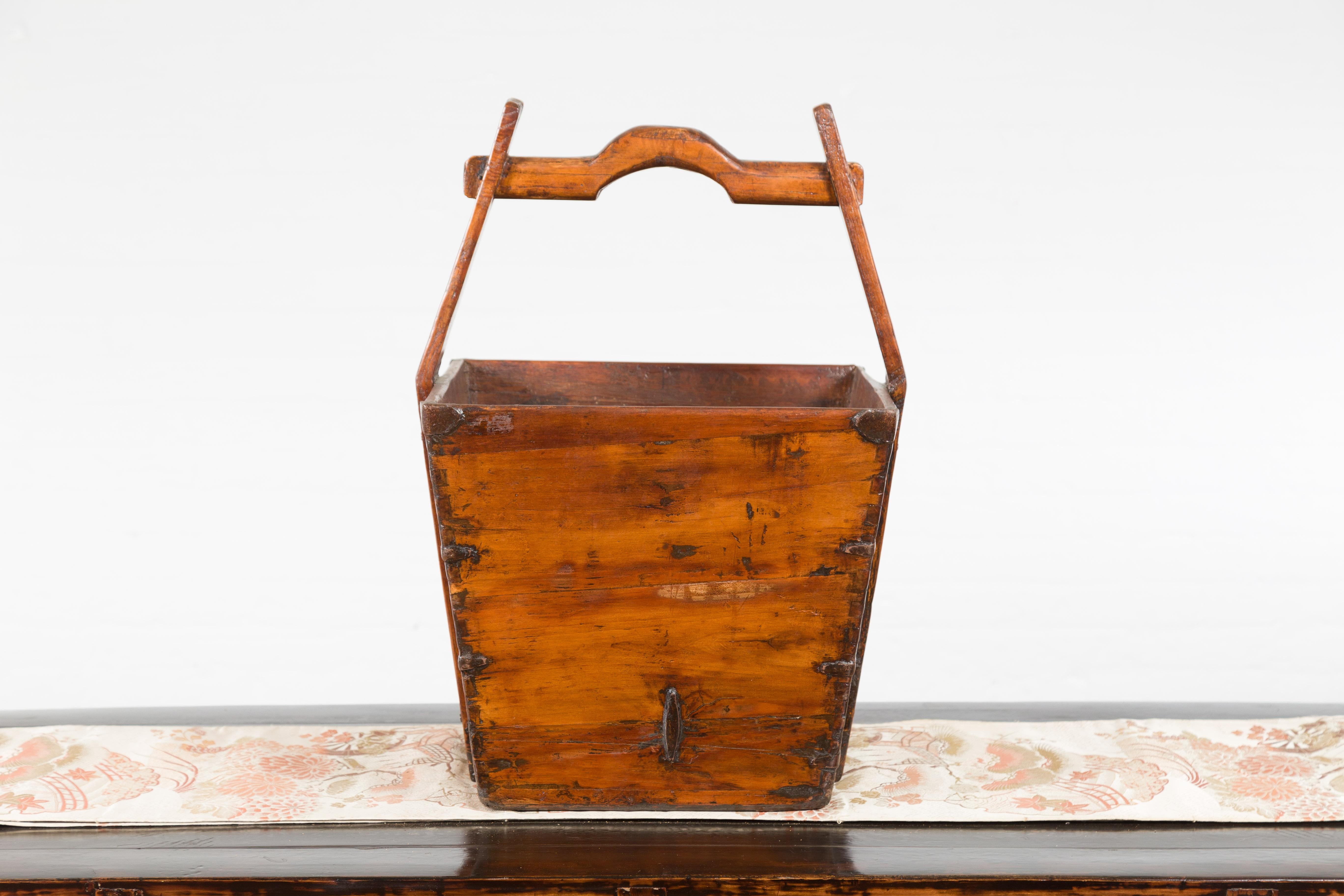 Vintage Chinese Midcentury Wood Grain Basket with Large Handle and Metal Braces In Good Condition In Yonkers, NY