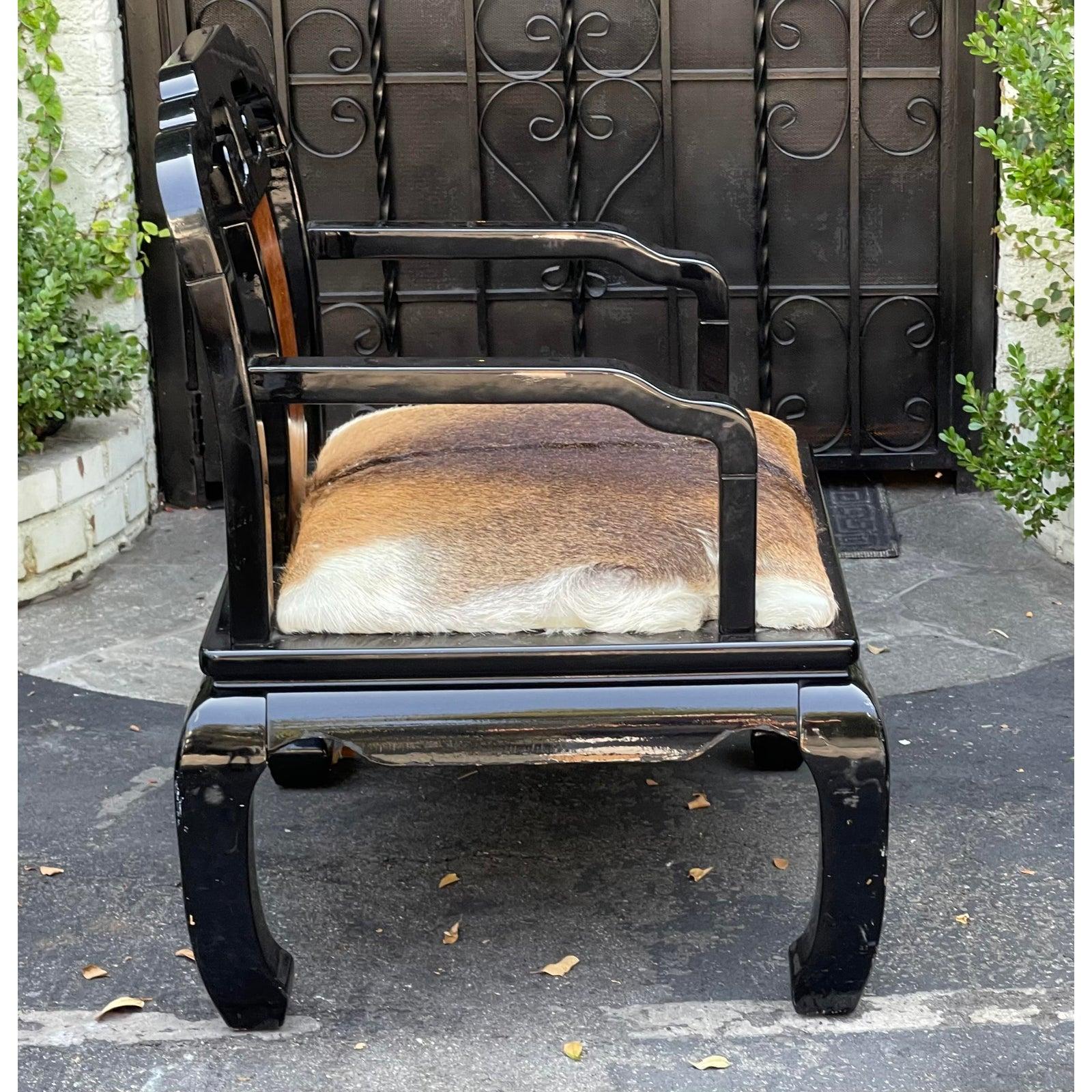 Vintage Chinese Ming Style Black Lacquer & Cowhide Arm Chair, Mid-20th Century For Sale 1