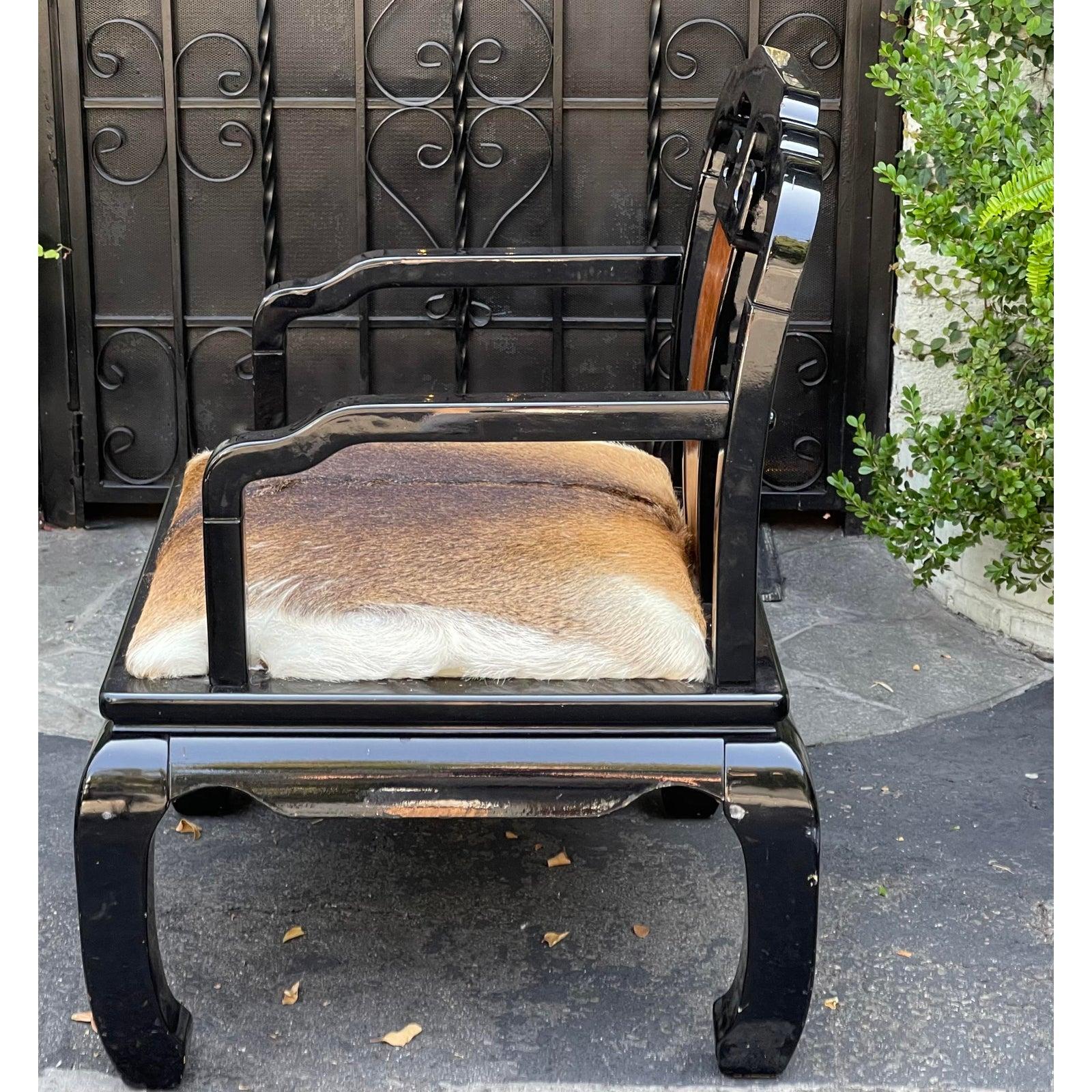 Vintage Chinese Ming Style Black Lacquer & Cowhide Arm Chair, Mid-20th Century For Sale 2