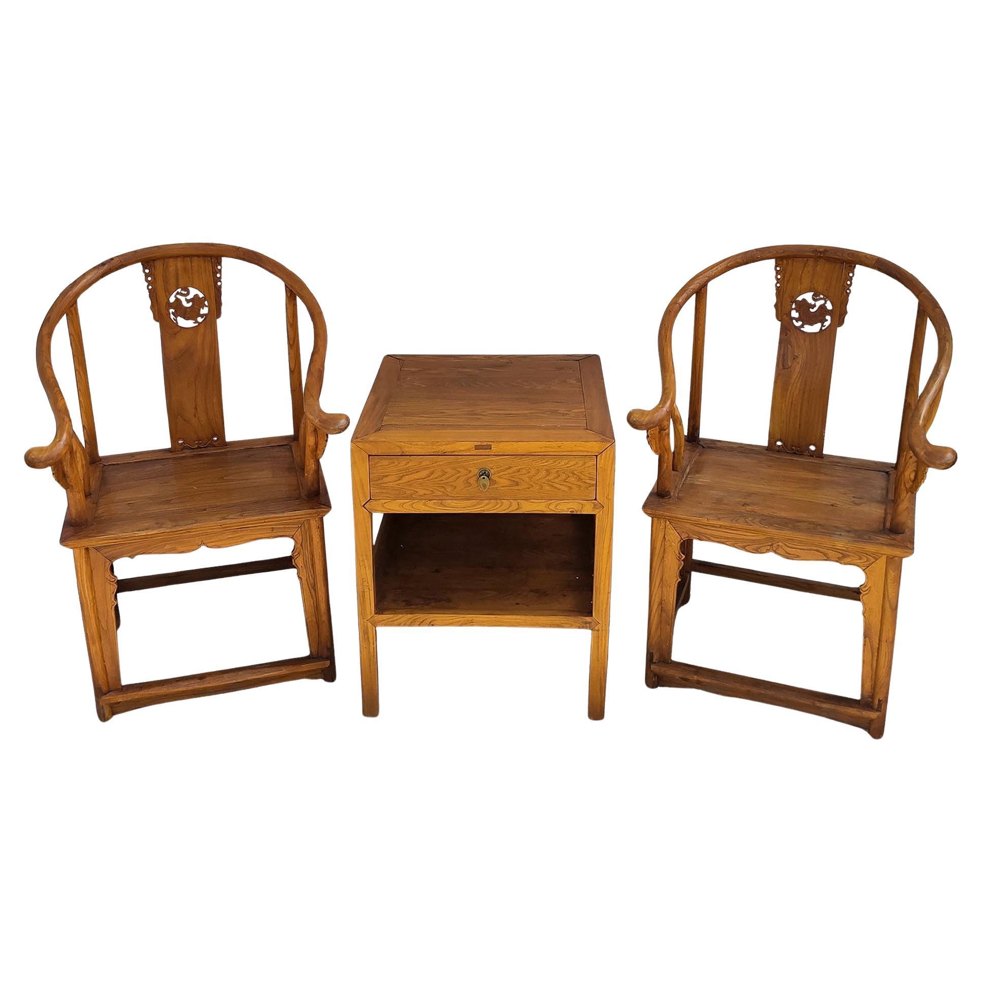 Pareja de Sillones de Herradura de Madera Estilo Ming Chino Vintage y Mesa a Juego