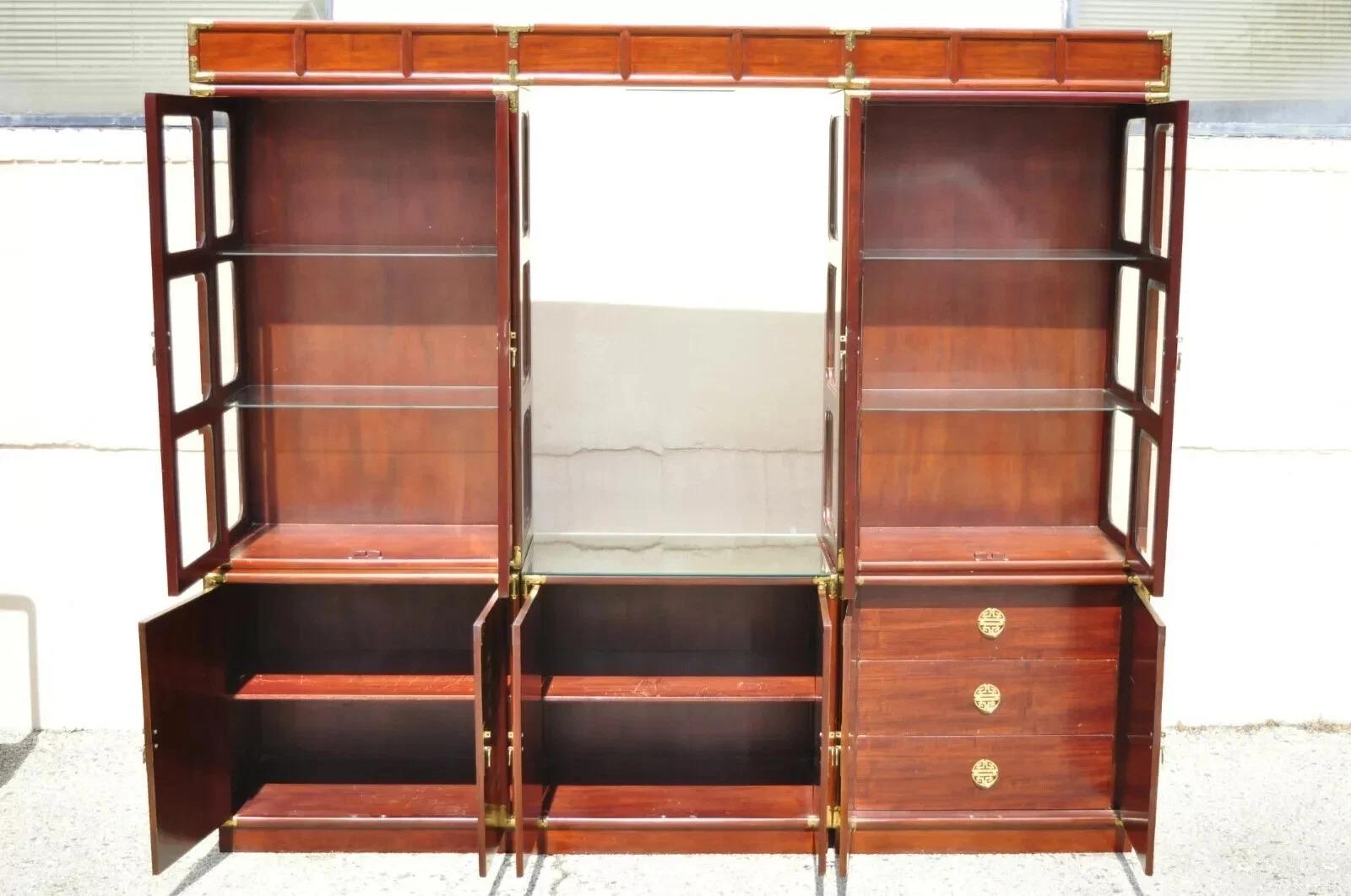 Vintage Chinese Mother of Pearl Hardwood China Cabinet Curio Display Wall Unit In Good Condition For Sale In Philadelphia, PA