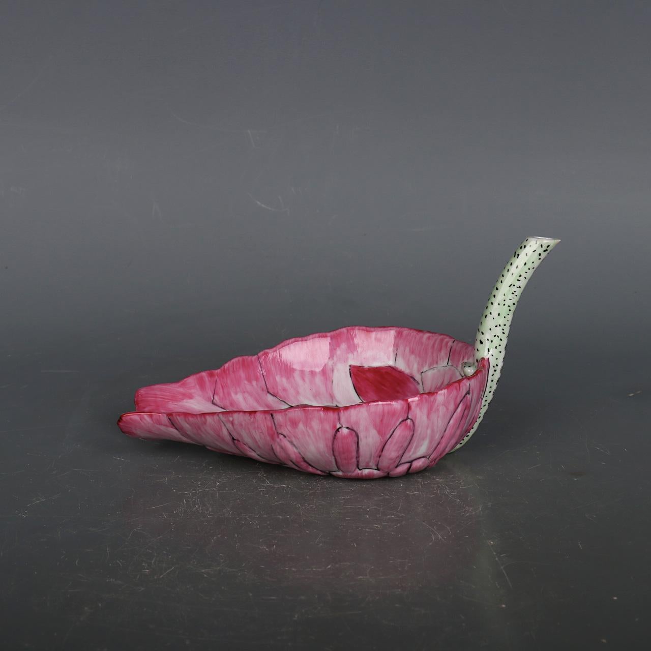Ciotola vintage in porcellana rosa in stile Nature Leaf cinese in vendita 5