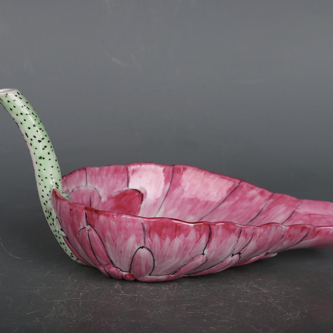 Ciotola vintage in porcellana rosa in stile Nature Leaf cinese in vendita 2
