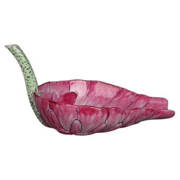 Ciotola vintage in porcellana rosa in stile Nature Leaf cinese in vendita
