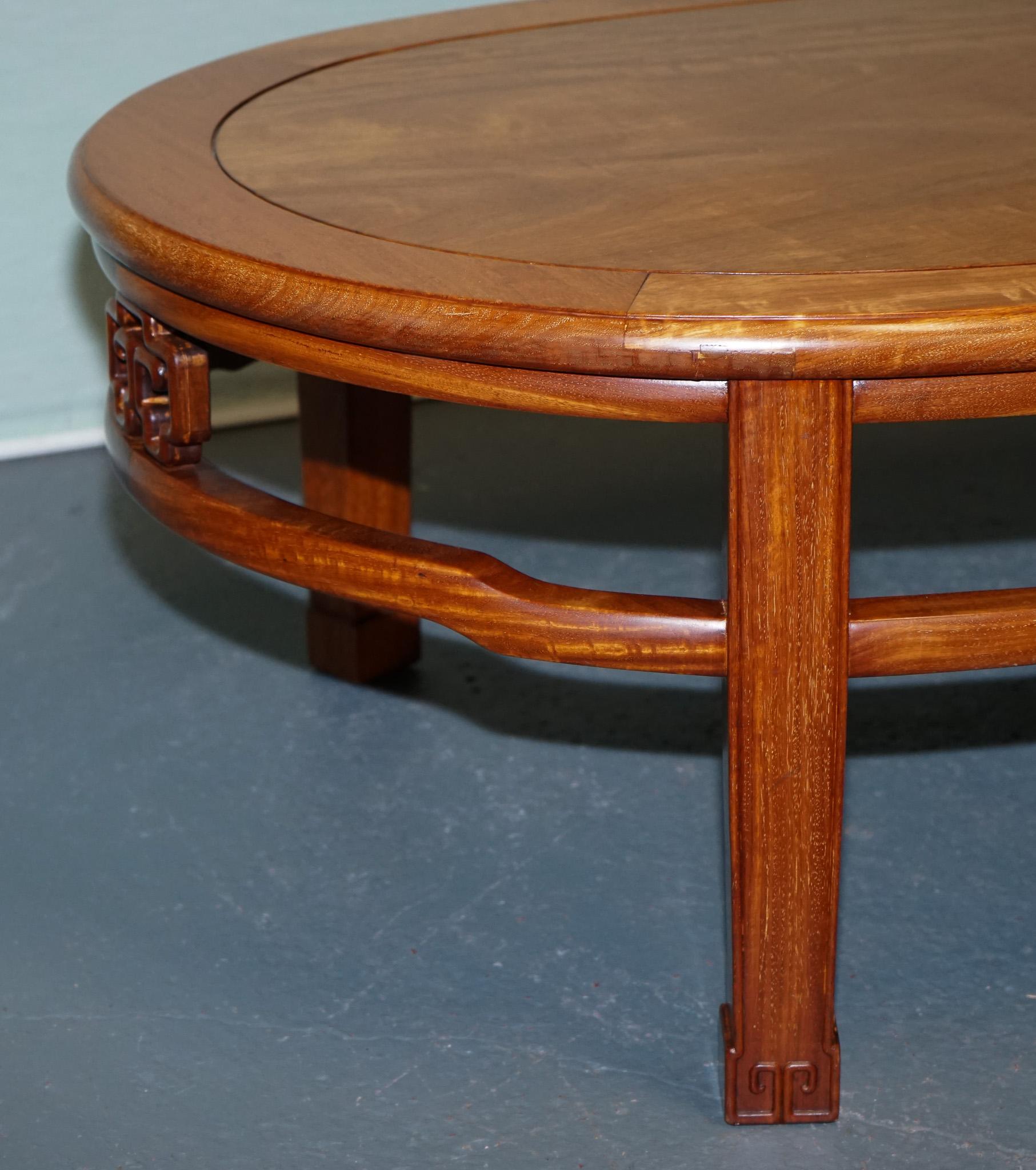 Hand-Crafted VINTAGE CHiNESE ORIENTAL CARVED BROWN TEAK COFFEE TABLE For Sale