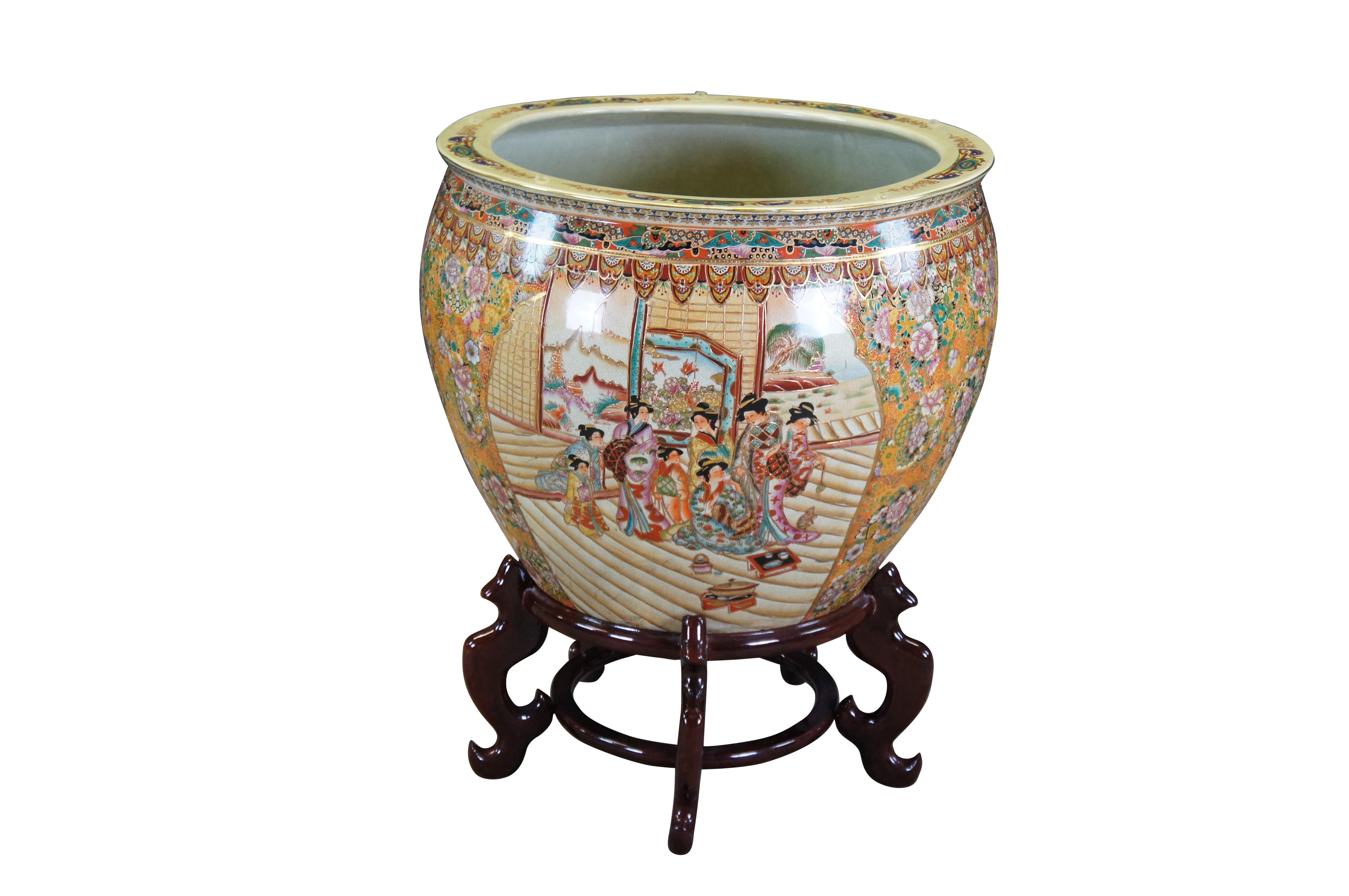 Chinoiserie Vintage Chinese Oriental Famille Rose Porcelain Fish Bowl Breakfast Dining Table For Sale