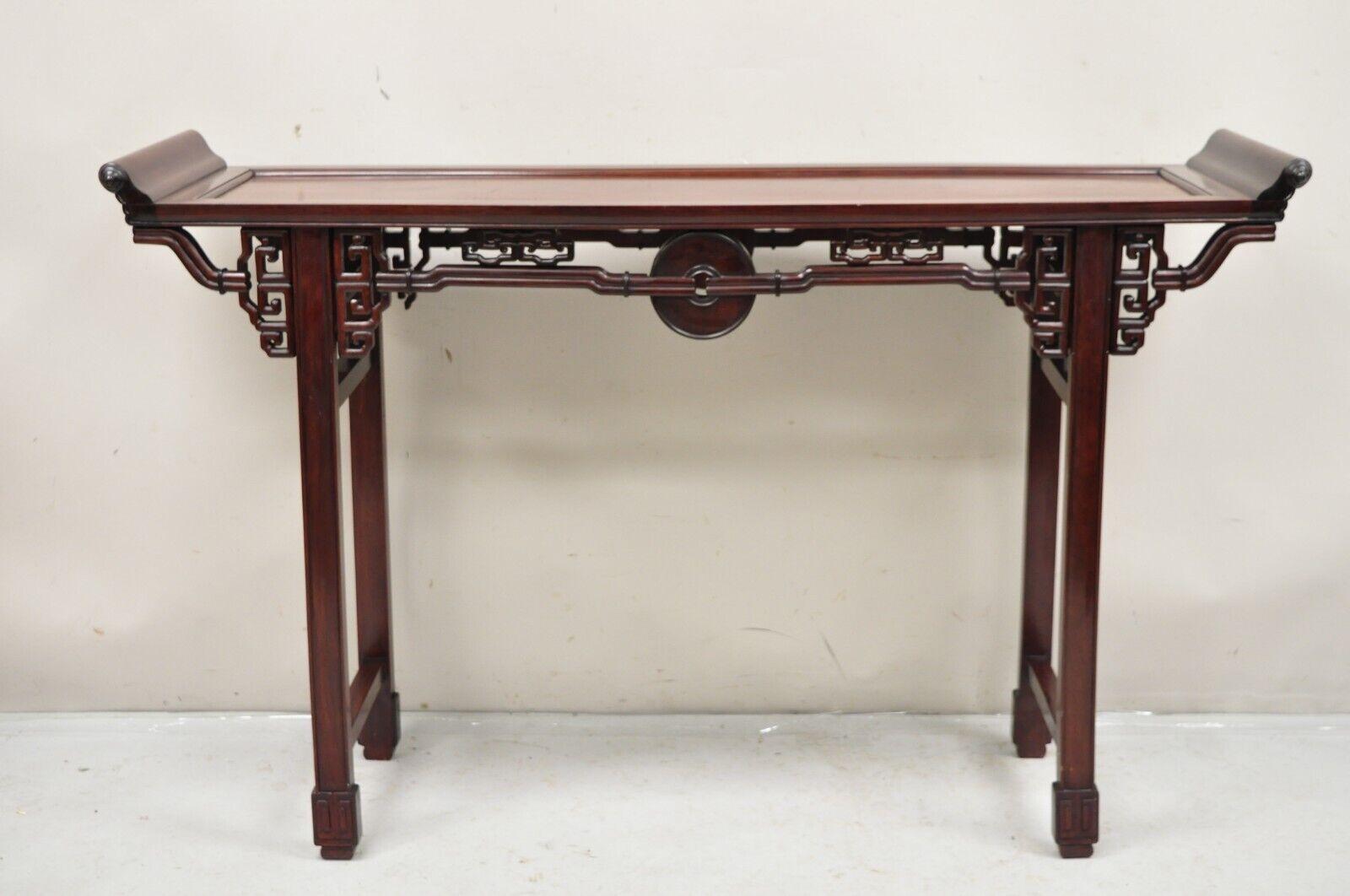 20th Century Vintage Chinese Oriental Fretwork Carved Hardwood Altar Console Hall Table For Sale