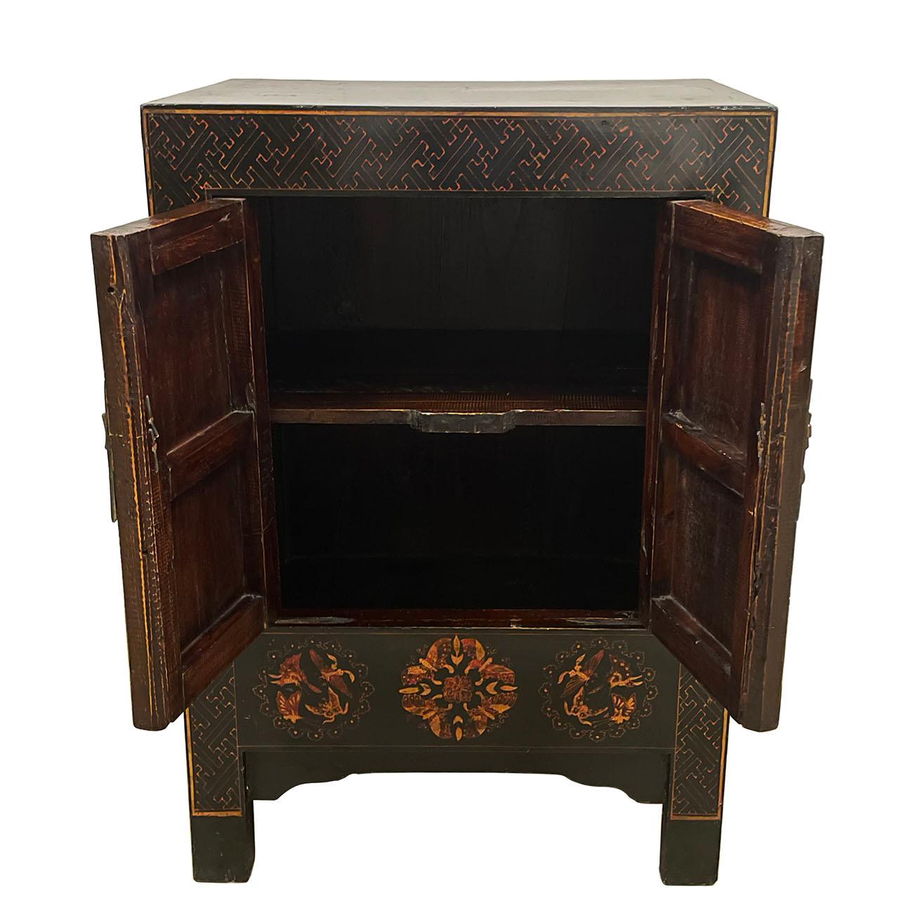 Chinese Export Vintage Chinese Painted Dragon Night Stand/End Table For Sale