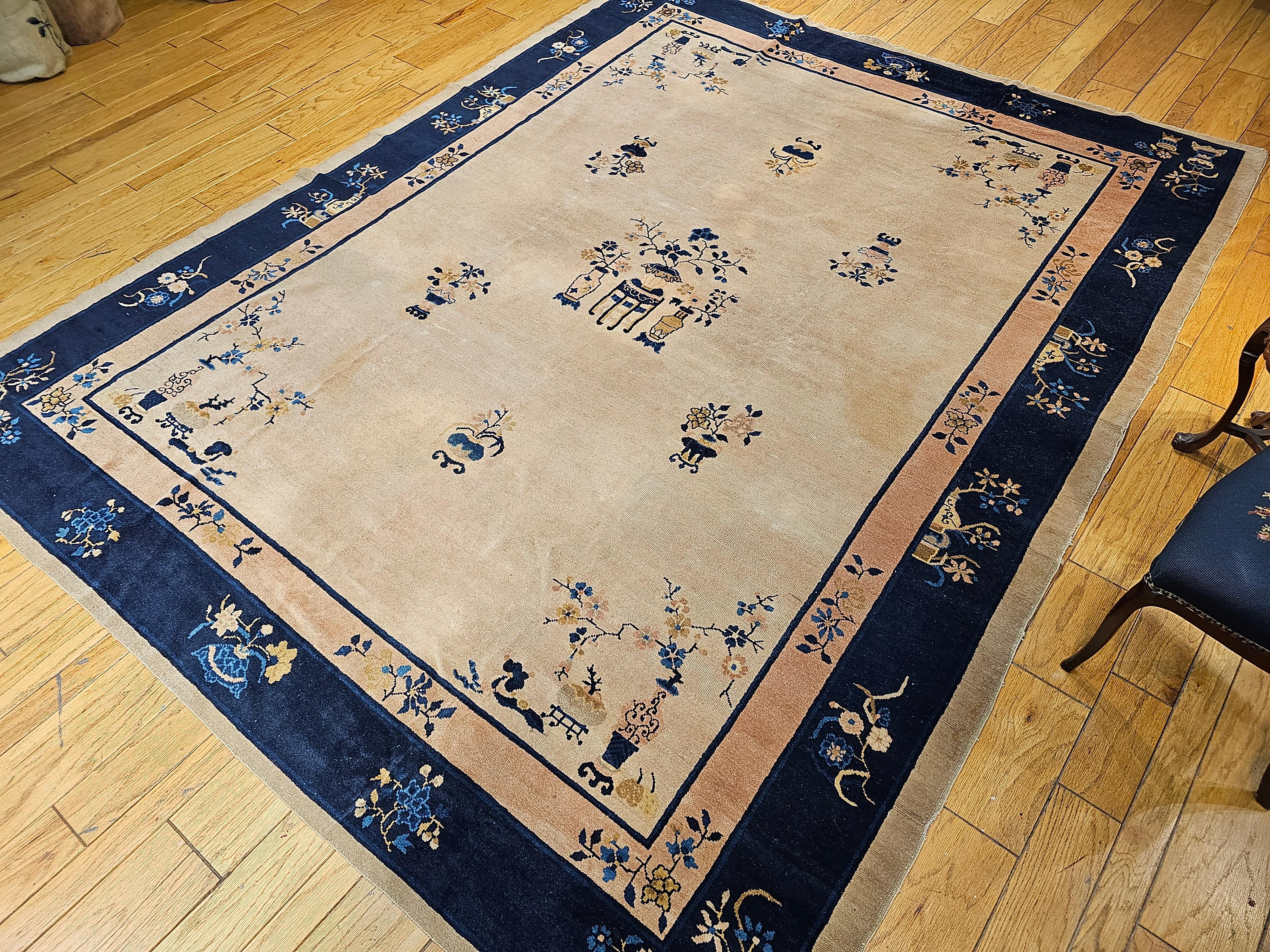 Chinesischer Pekinger Vintage-Teppich in Zimmergröße in blassem Elfenbein, Marineblau, Blassrosa, Französischem Rosa im Angebot 10