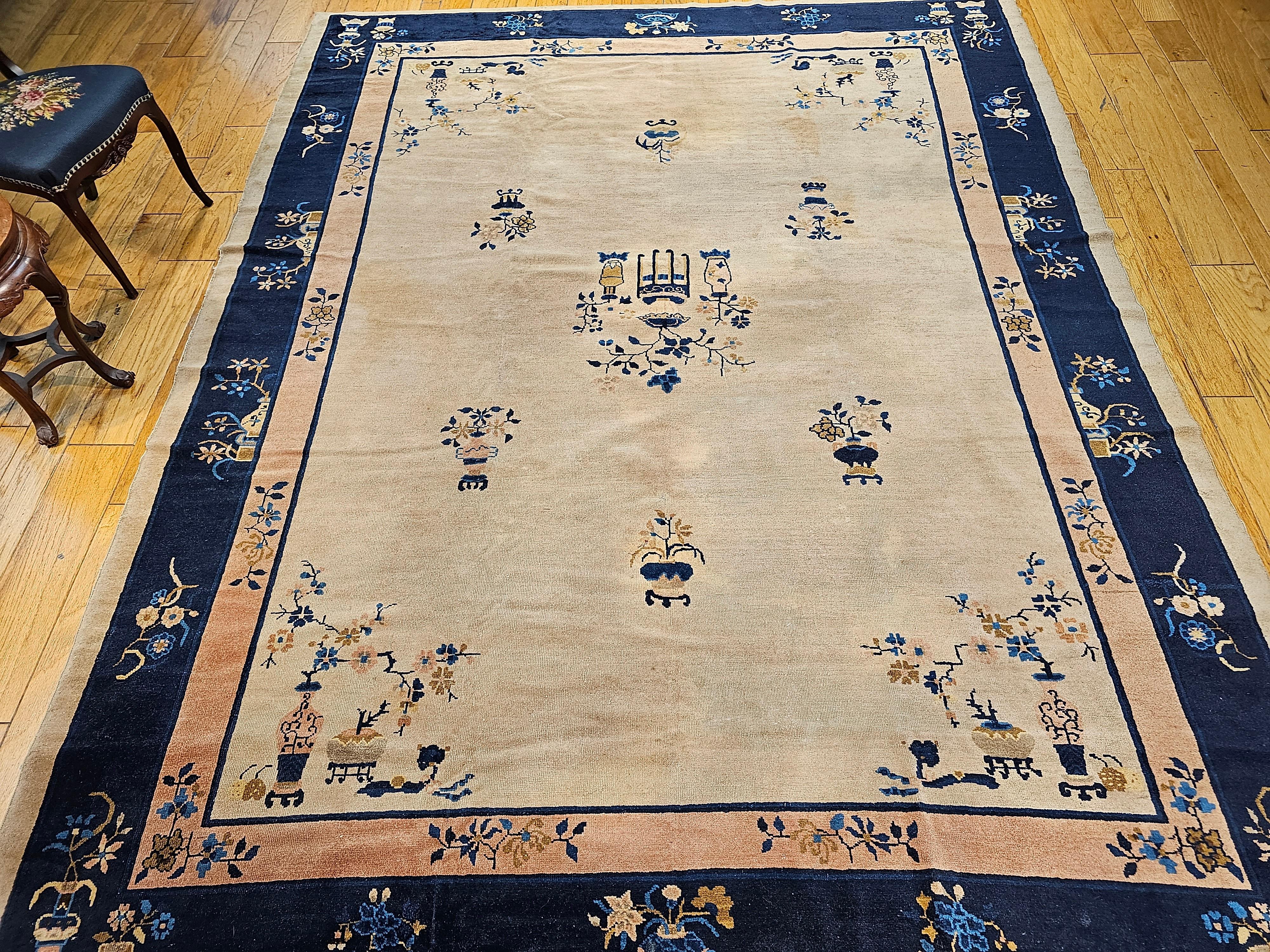 Chinesischer Pekinger Vintage-Teppich in Zimmergröße in blassem Elfenbein, Marineblau, Blassrosa, Französischem Rosa im Angebot 12