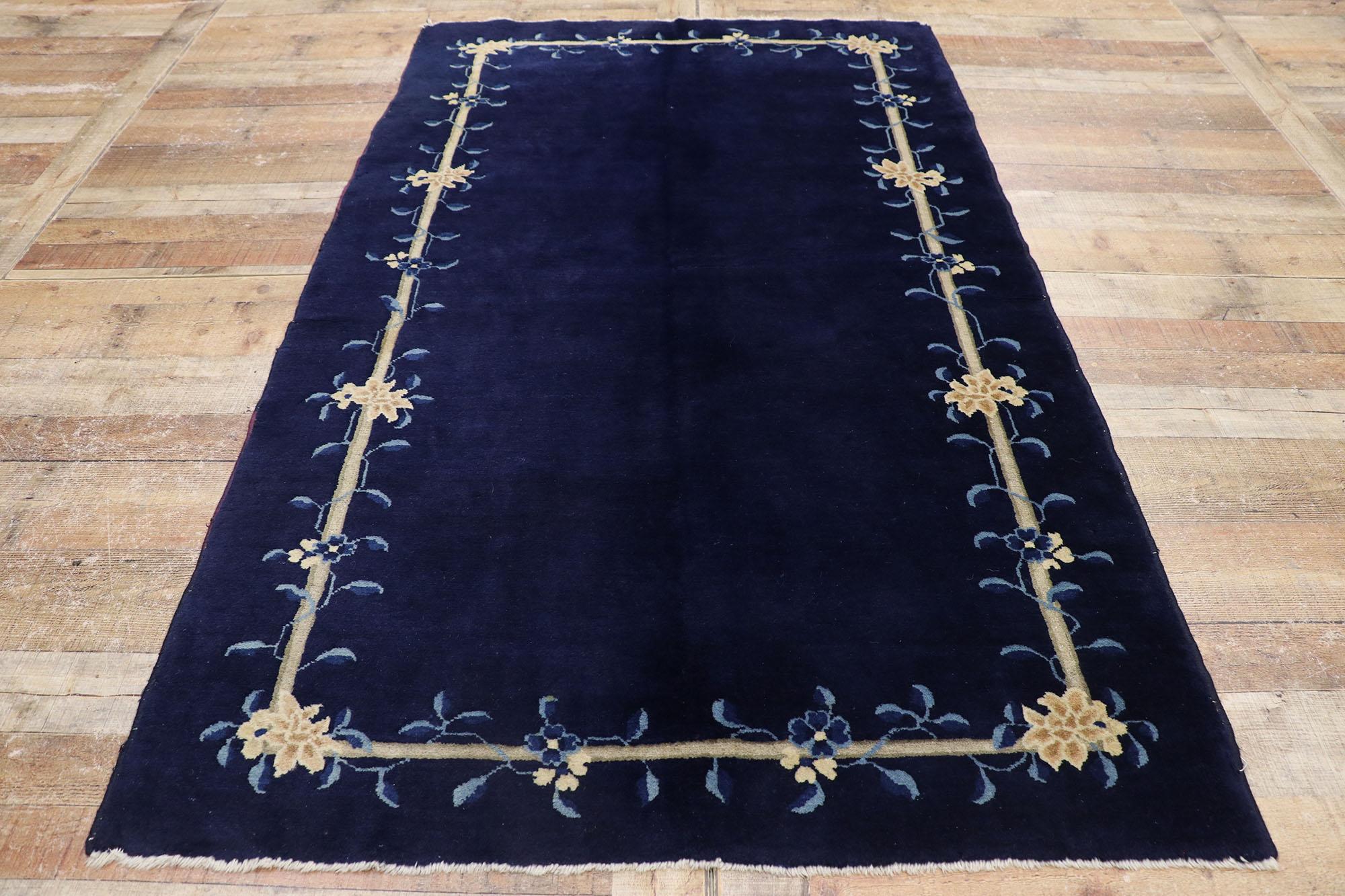 Vintage Chinese Peking Rug with Chinoiserie Style For Sale 1