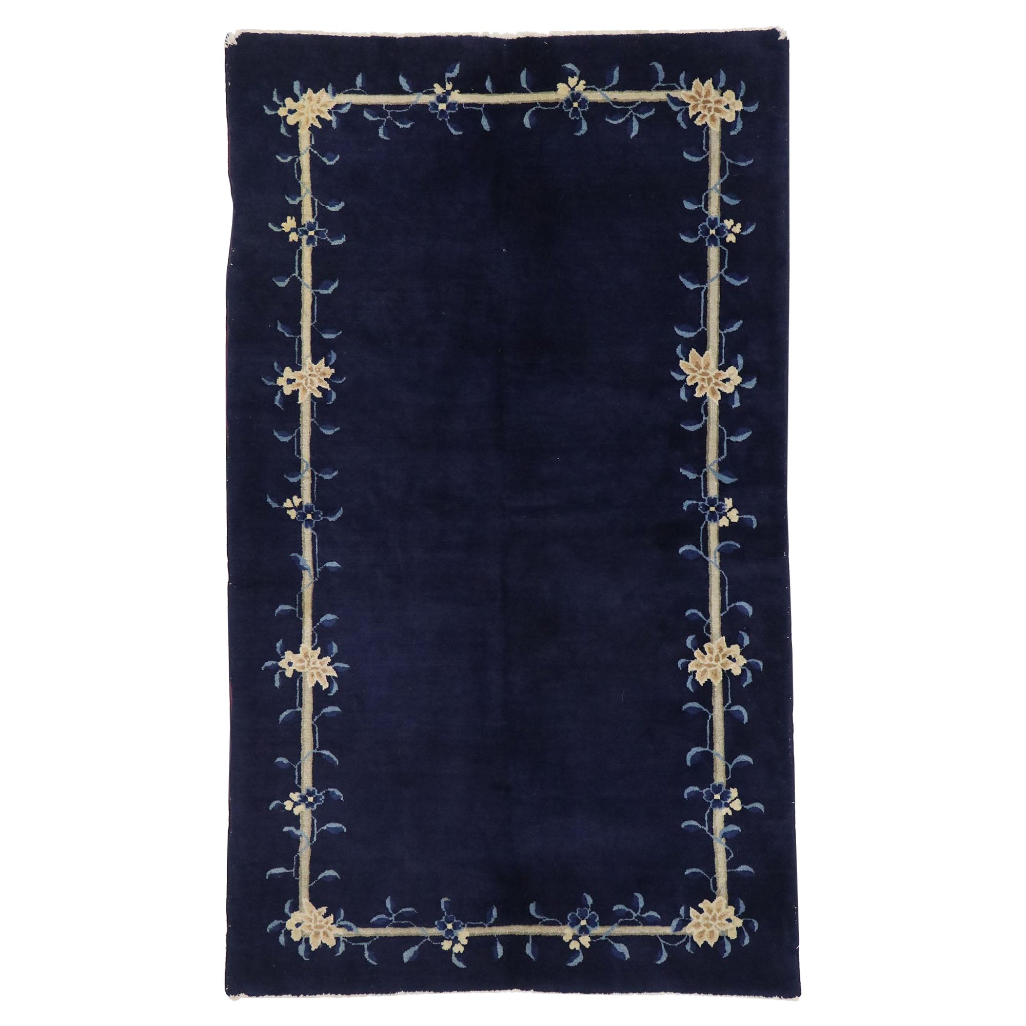 Tapis chinois pékinois vintage avec style chinoiseries
