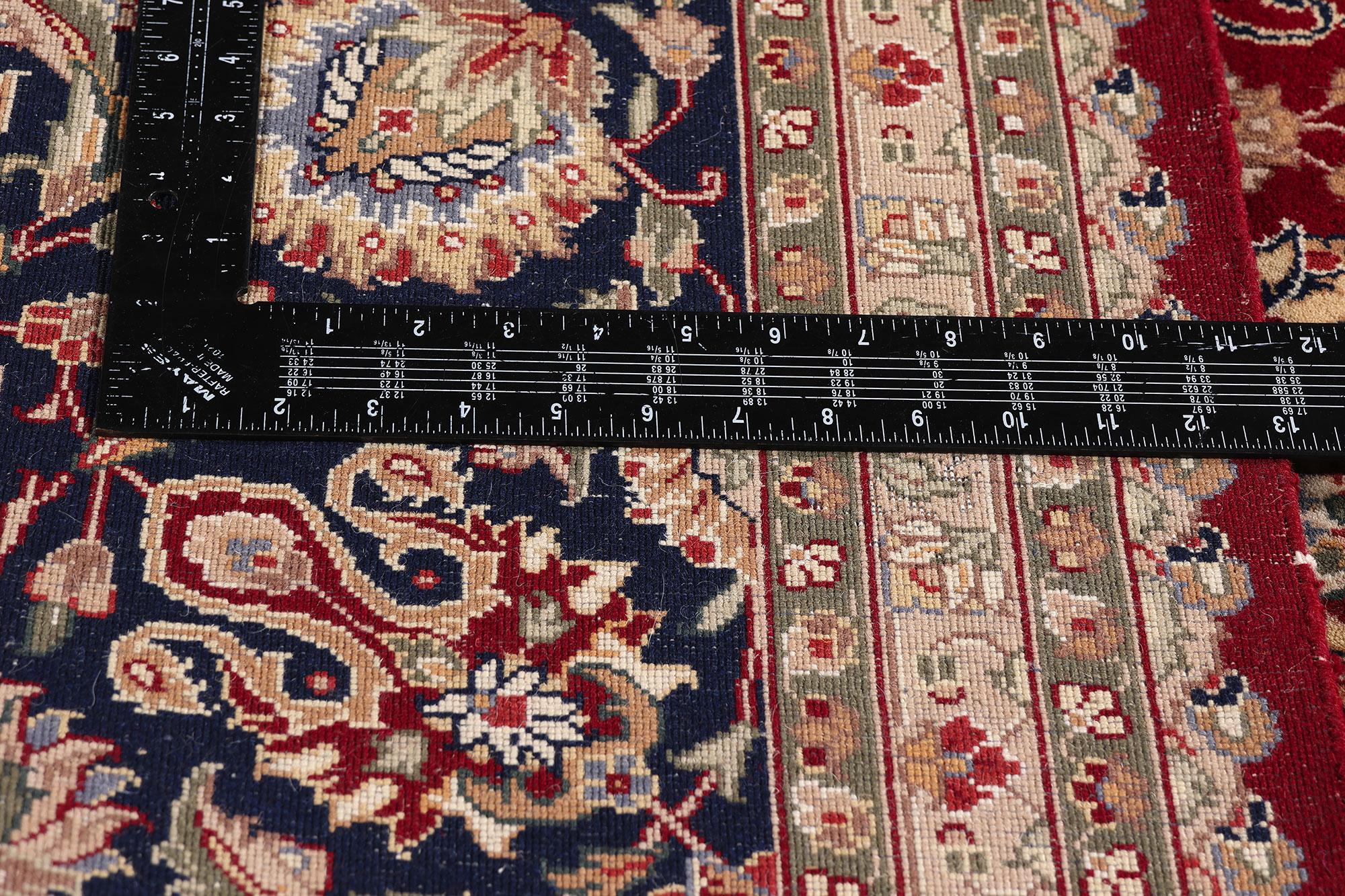 Tapis chinois persan vintage de conception Tabriz de style colonial et fédéral en vente 2