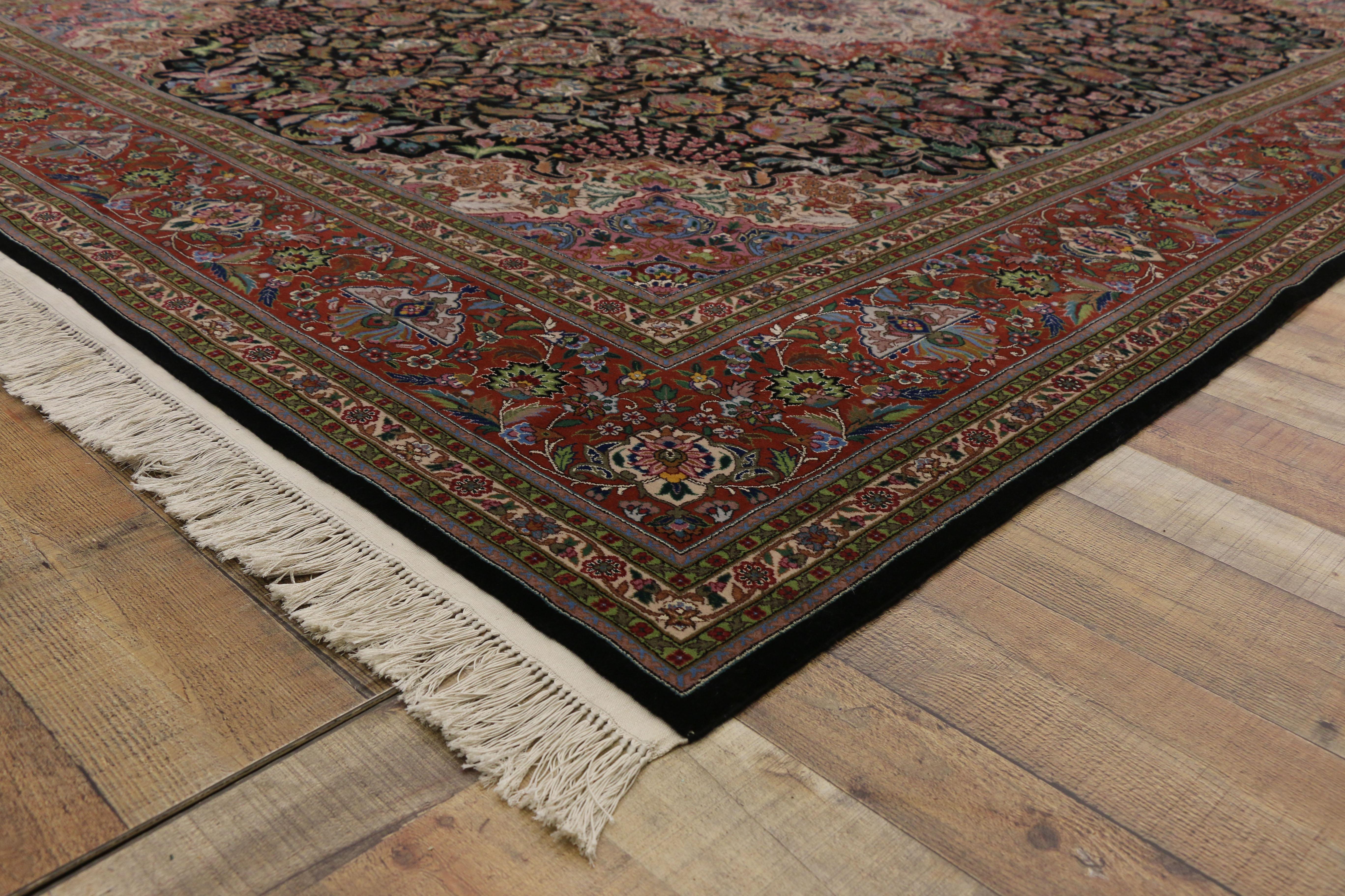 Vintage Chinesisch Persisch Tabriz Design Teppich mit viktorianischen Barock-Stil im Zustand „Gut“ im Angebot in Dallas, TX