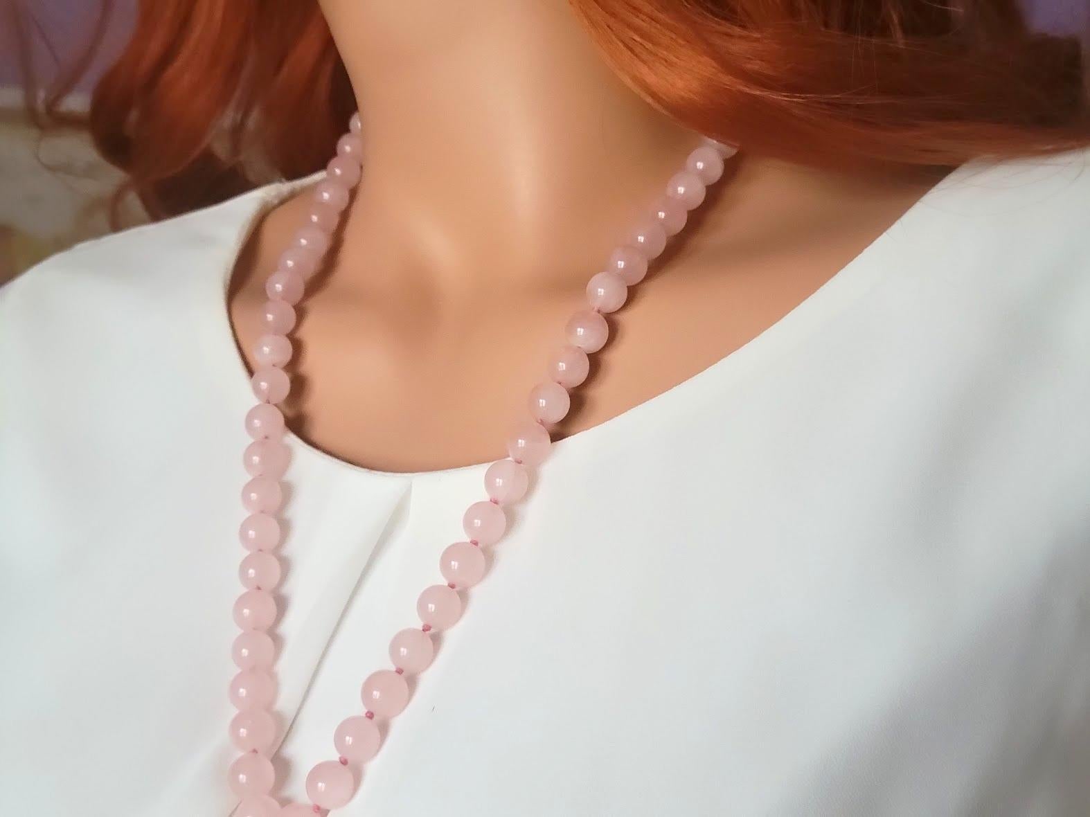 Chinesische rosa Quarz-Halskette, Vintage im Zustand „Hervorragend“ im Angebot in Chesterland, OH