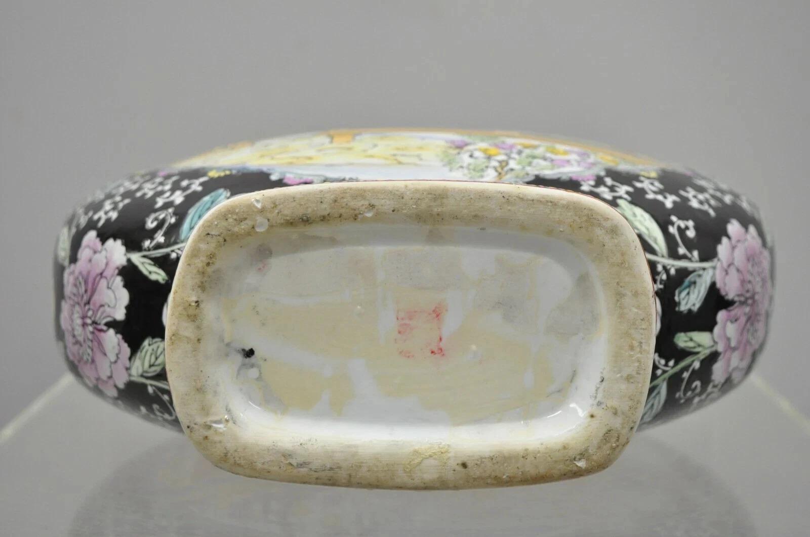 Vaso di fiori in porcellana cinese d'epoca a doppio manico, grande 19