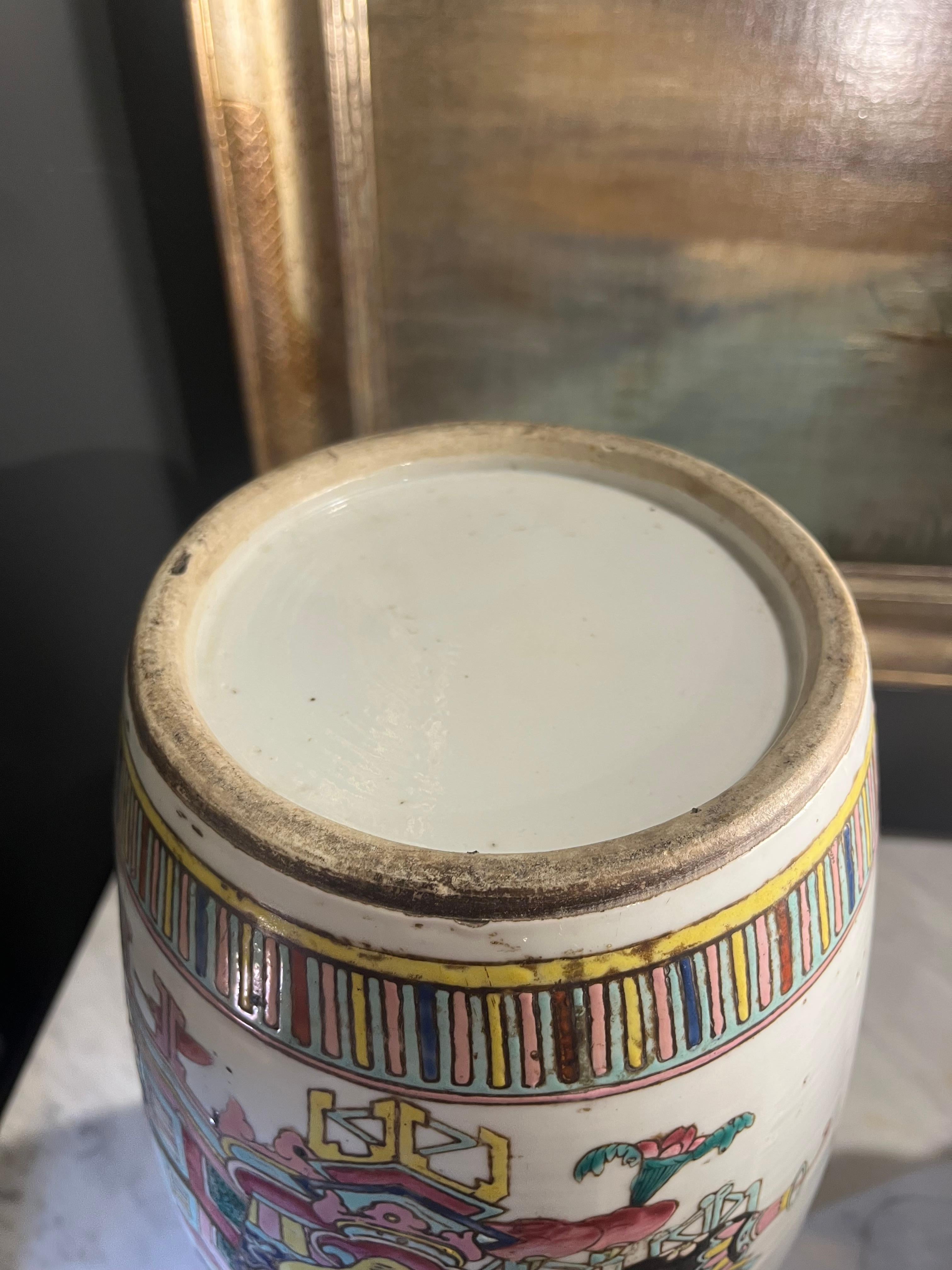 vintage chinese porcelain enamel vase in vendita 4