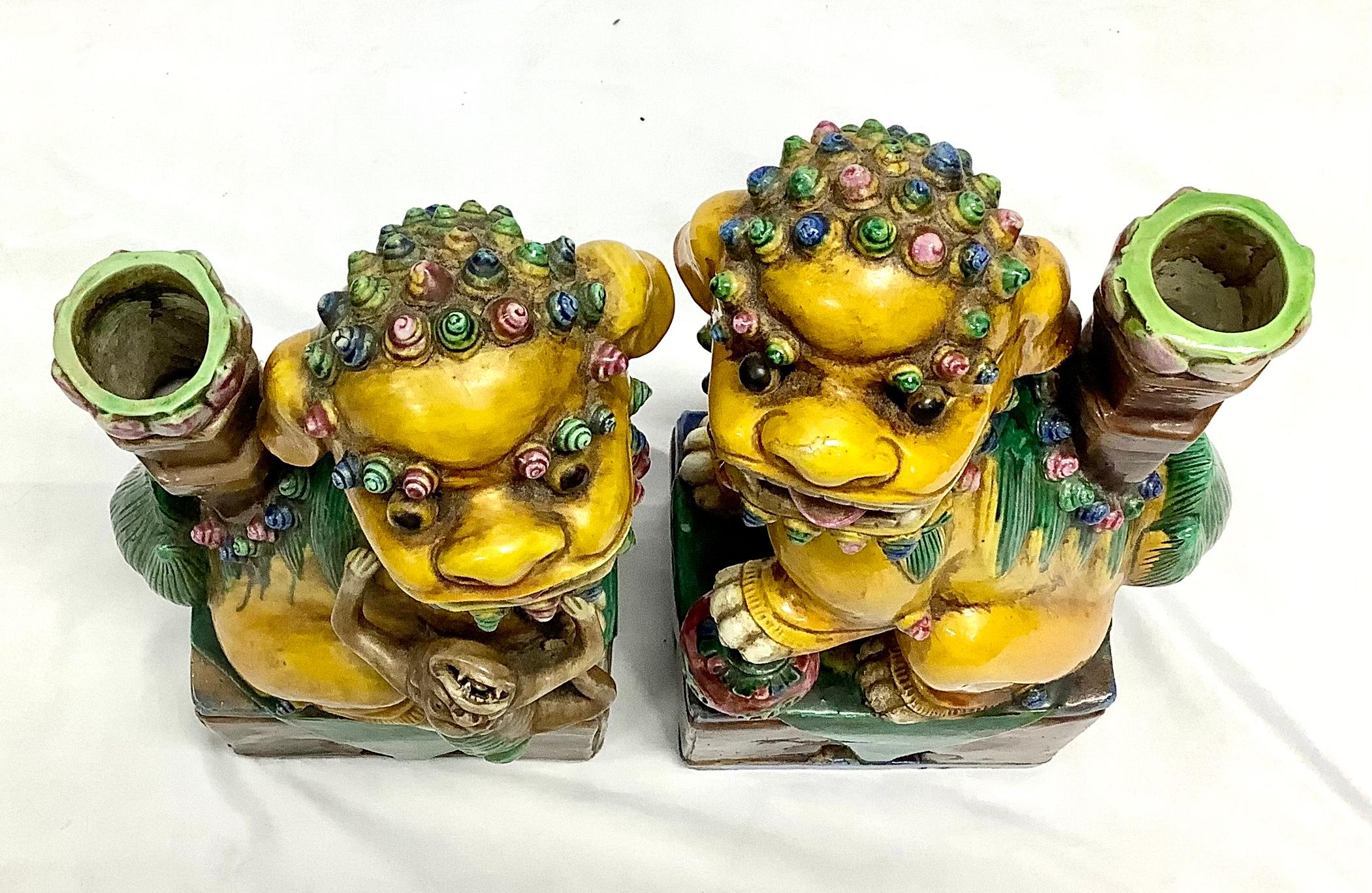 20th Century Vintage Chinese Porcelain Foo Dogs, Set of Two