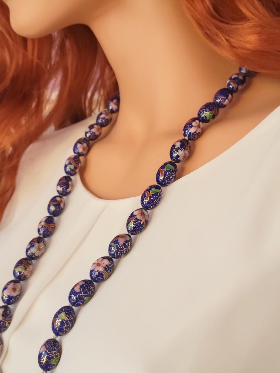 Women's Vintage Chinese Blue Porcelain Necklace For Sale