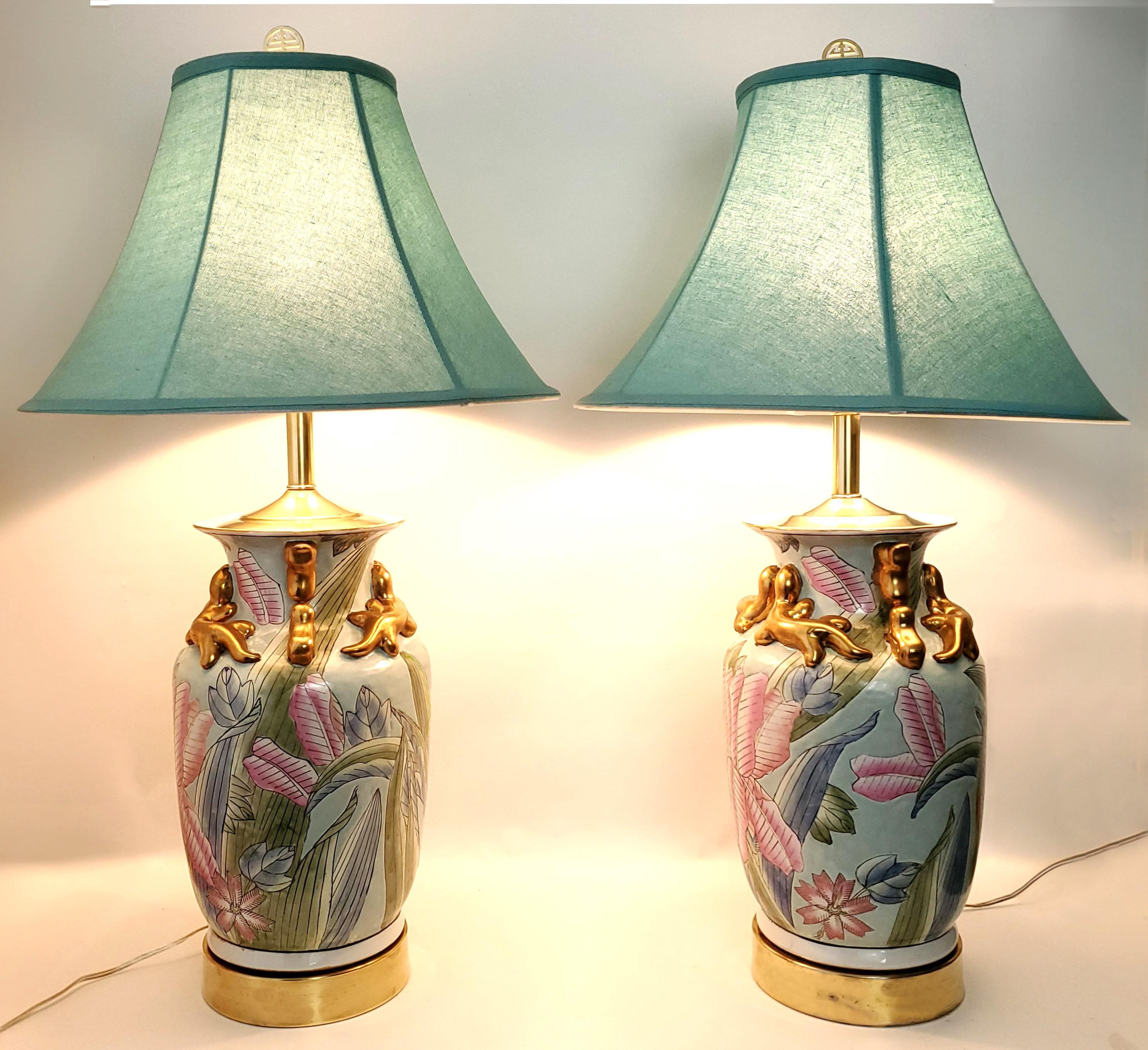 Vintage Chinese Porcelain Pastel Tobacco Leaf Table Lamps with Turquoise Shades For Sale 5