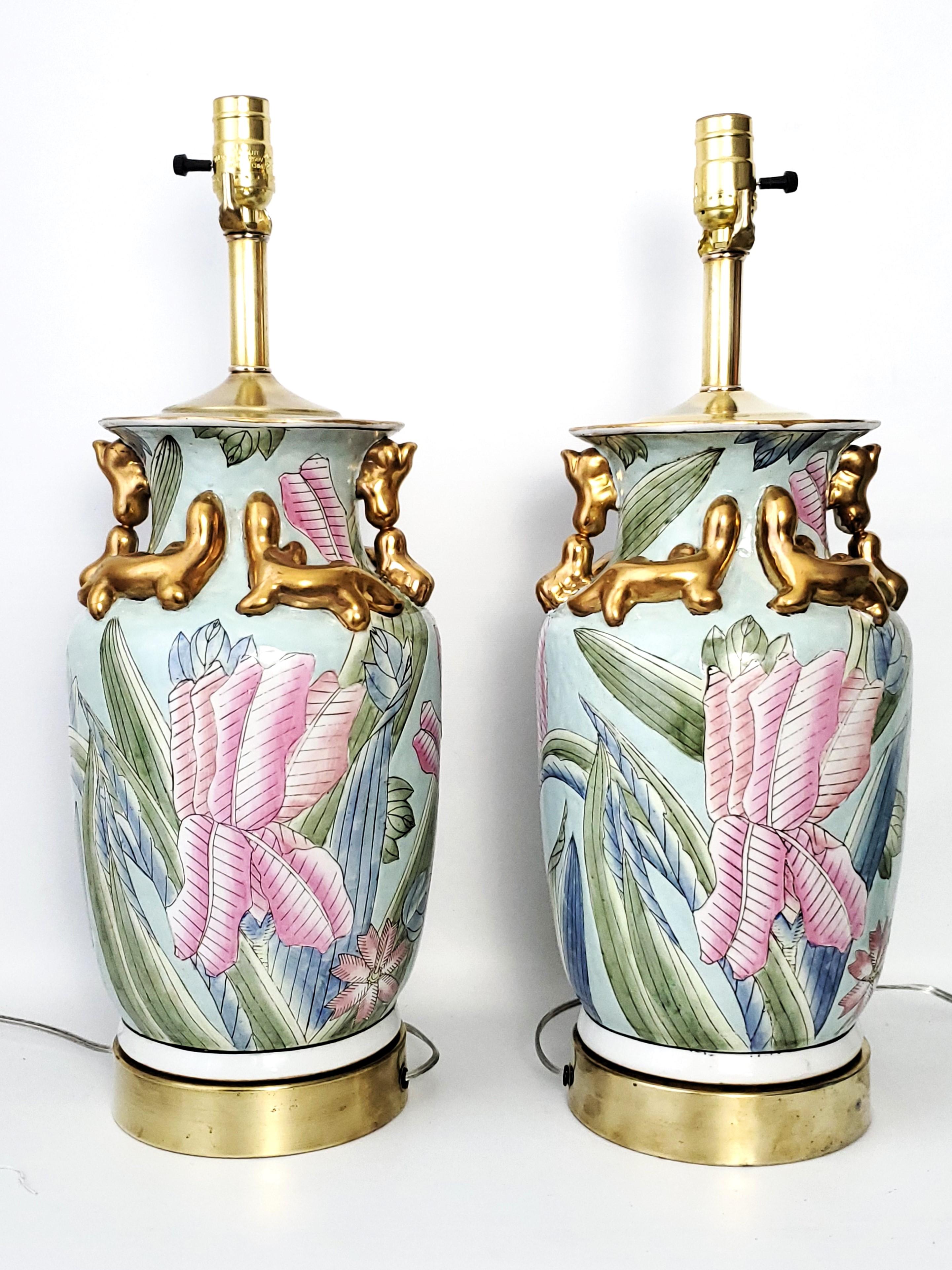 Vintage Chinese Porcelain Pastel Tobacco Leaf Table Lamps with Turquoise Shades In Good Condition For Sale In Miami, FL
