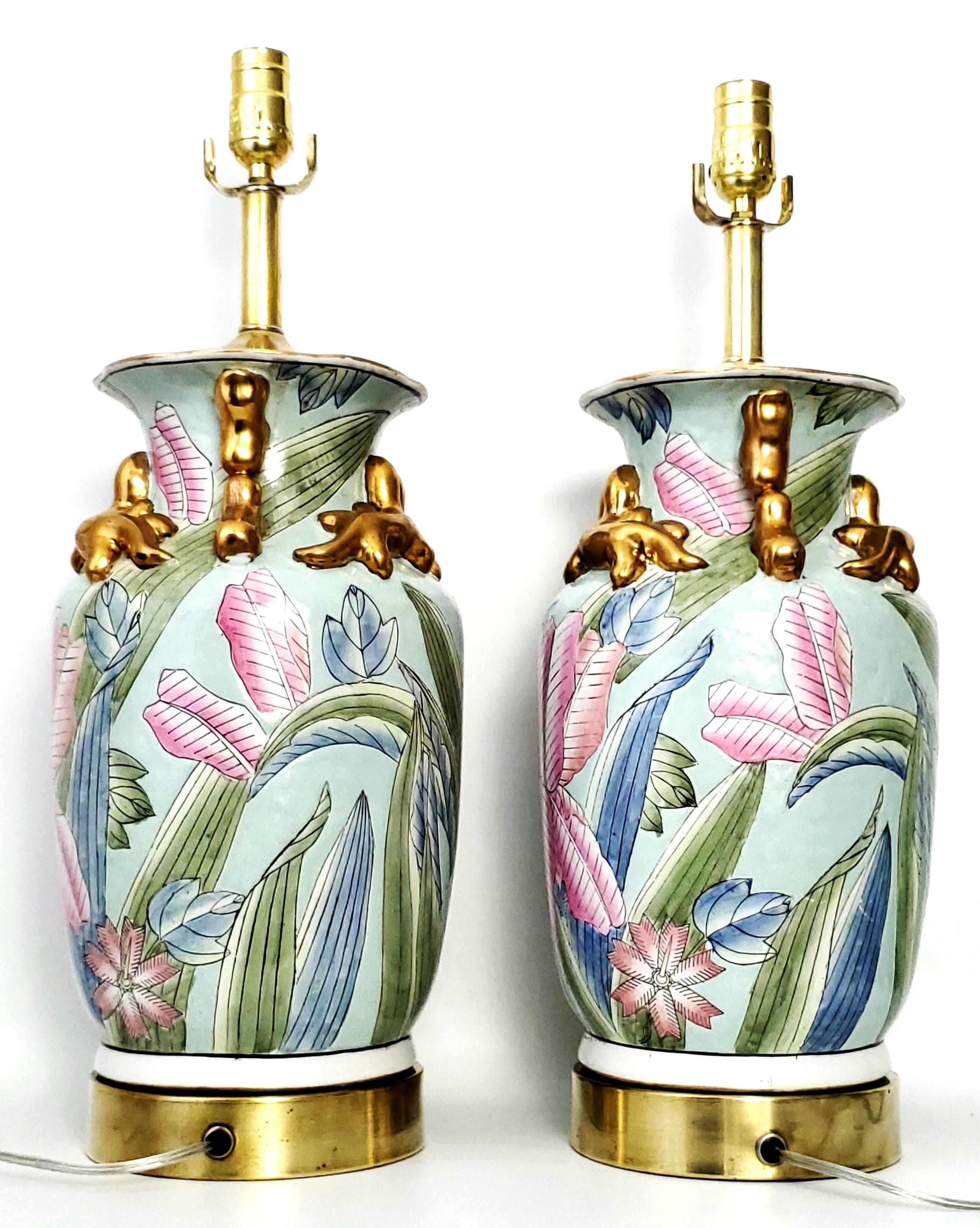 20th Century Vintage Chinese Porcelain Pastel Tobacco Leaf Table Lamps with Turquoise Shades For Sale
