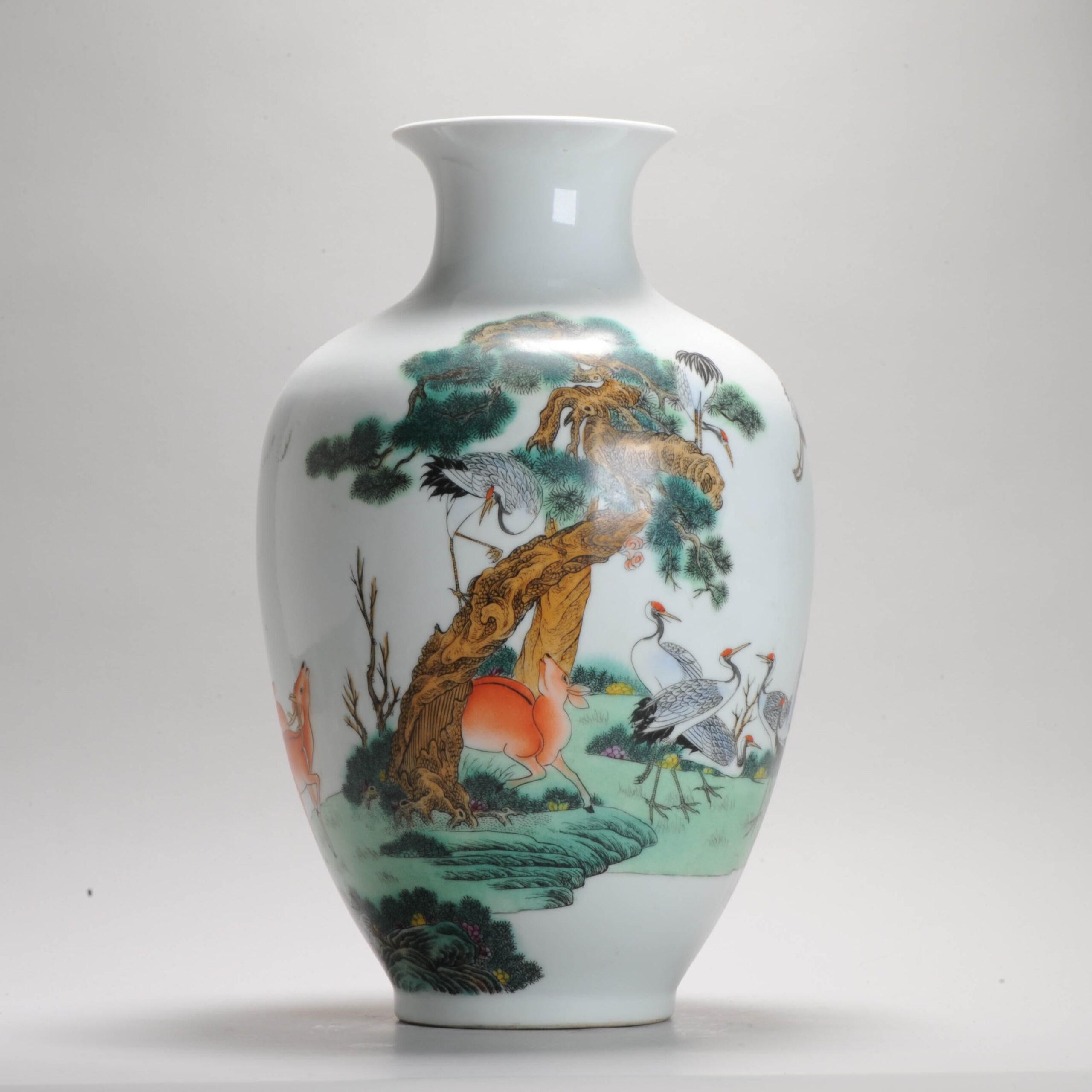 Vaso di porcellana cinese d'epoca PROC Cranes Deer Tree, Cina, XX secolo In condizioni buone in vendita a Amsterdam, Noord Holland