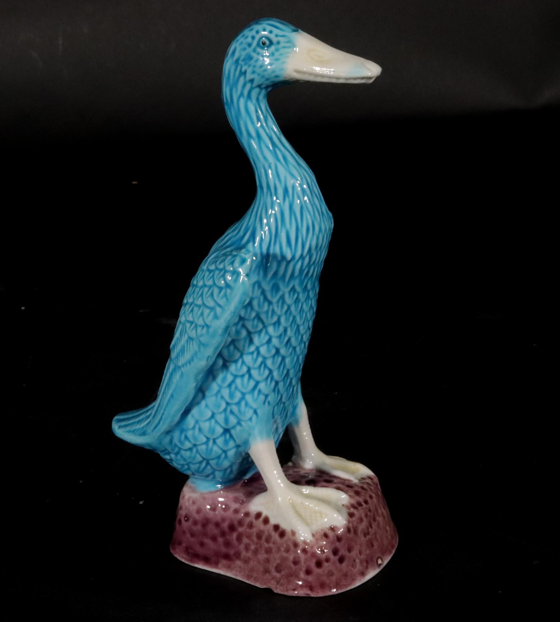 Vintage Chinese Porcelain Turquoise Pair of Indian Runner Ducks In Good Condition For Sale In Downingtown, PA