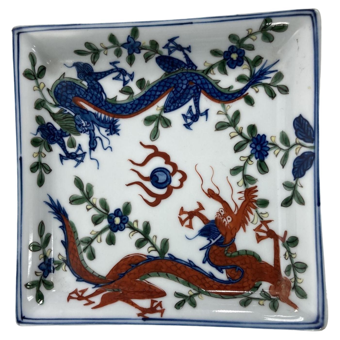 Vintage Chinese Porcelain Wucai Blue and Red Dragons Dish Catchall For Sale