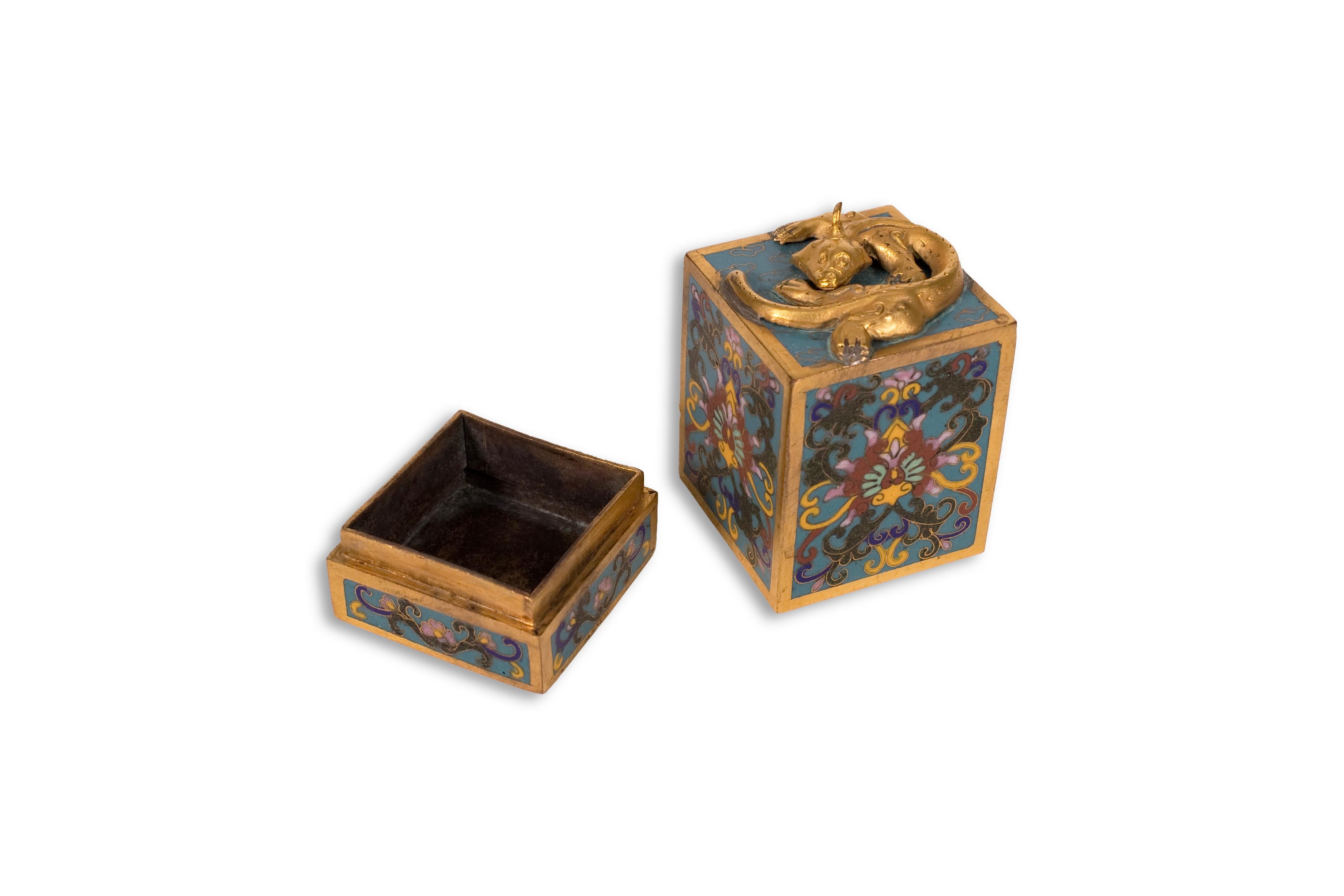 Vintage Chinese Qing Dynasty Schreibtisch oder Kalligraphie Set Cloisonne asiatischen Gelehrten im Angebot 7