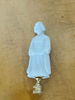 Vintage Chinese Quan Yin Porcelain Lamp Finial