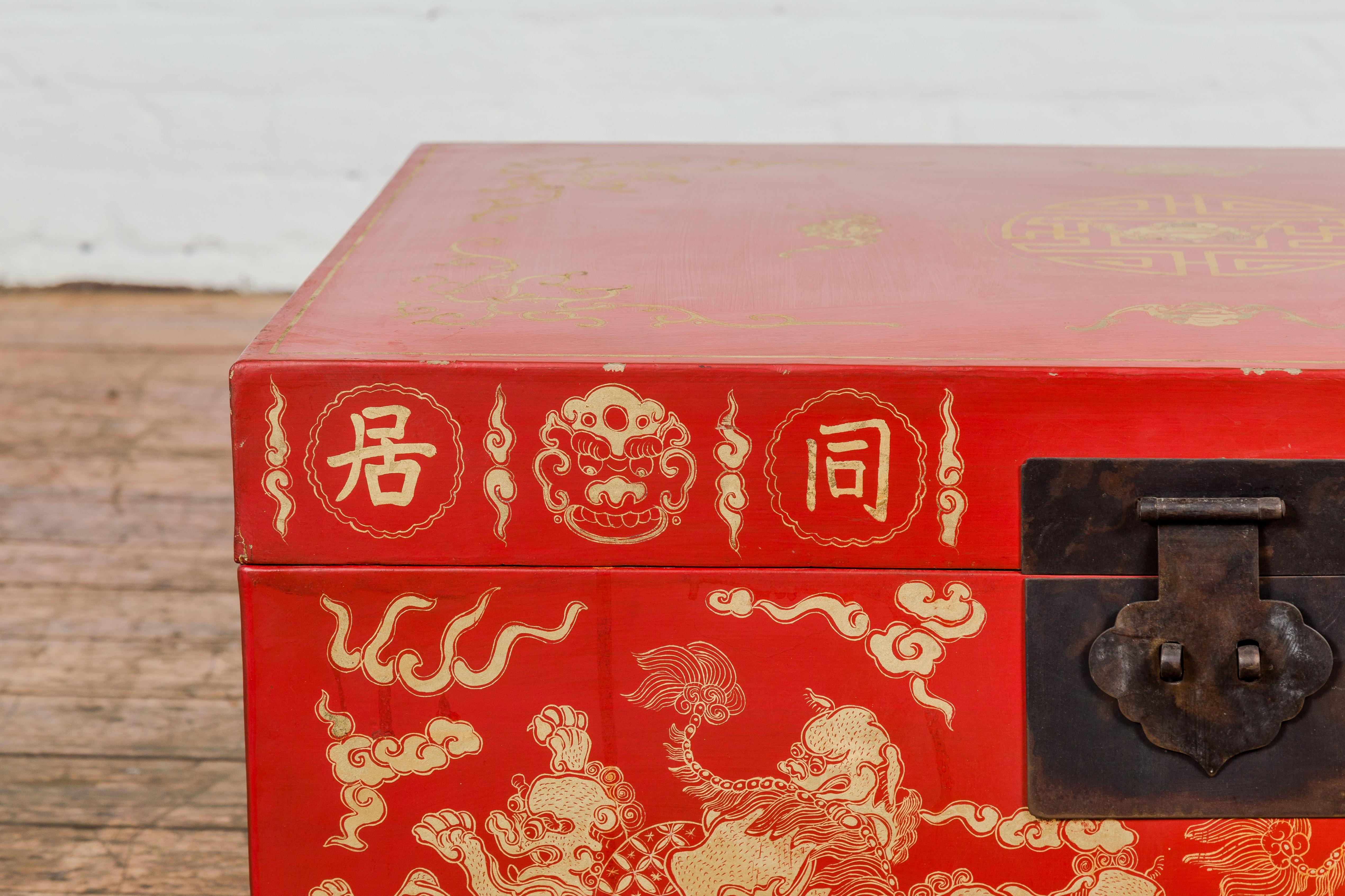 Wood Vintage Chinese Red Lacquer Blanket Chest with Bat, Guardian Lion, Cloud Motifs For Sale