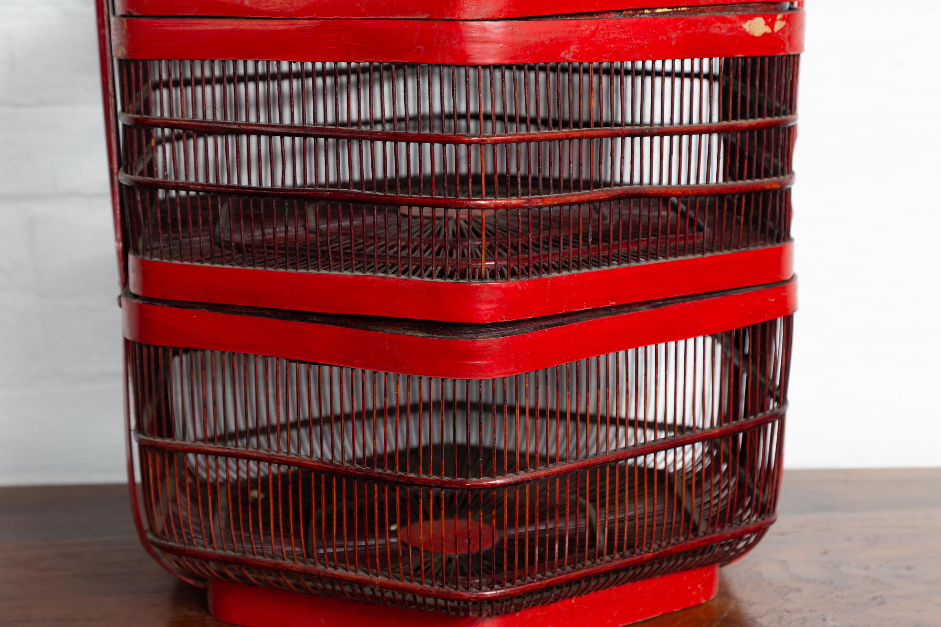 Vintage Chinese Red Lacquered Bird Cage with Handle and Hexagonal Base In Good Condition For Sale In Yonkers, NY