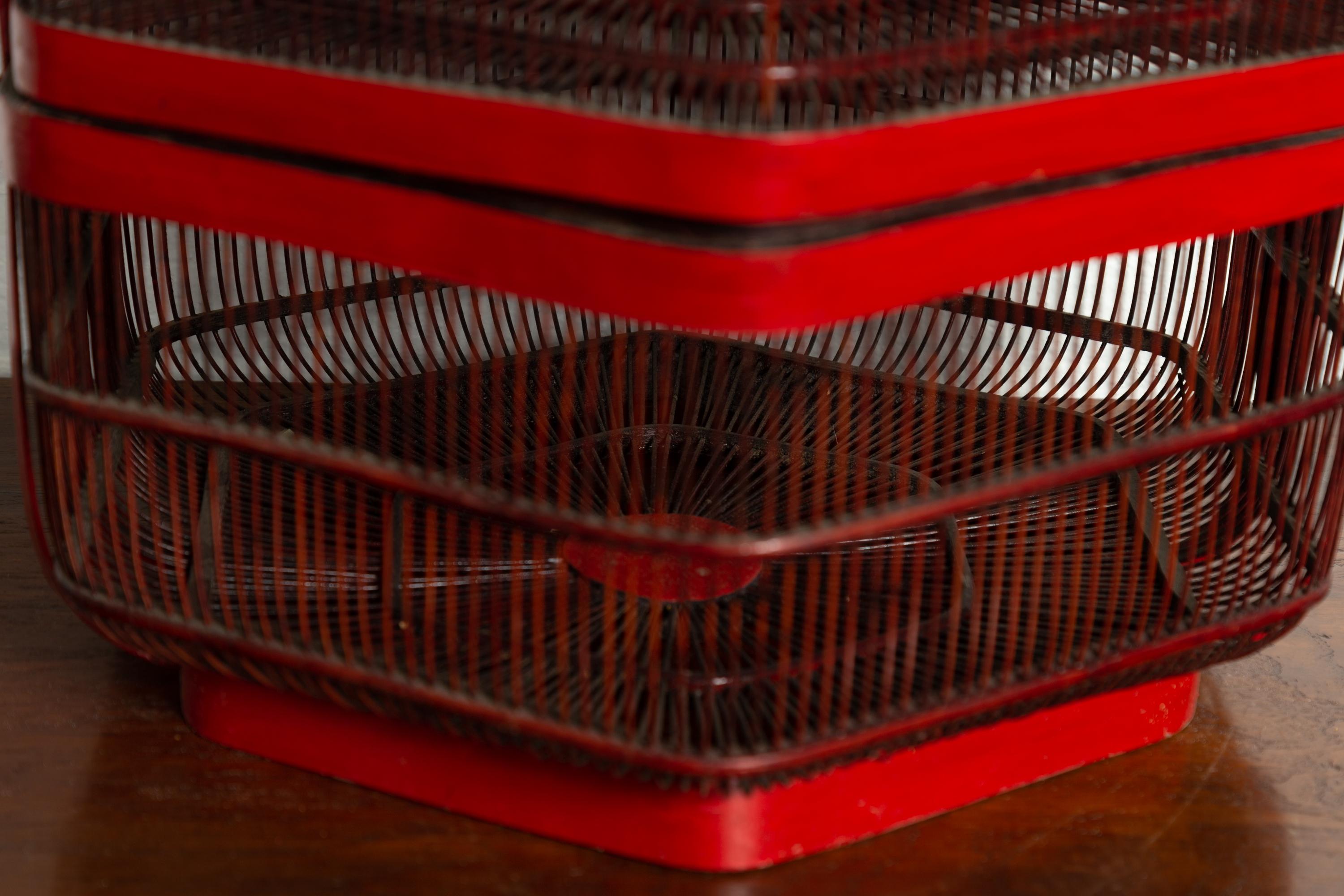 20th Century Vintage Chinese Red Lacquered Bird Cage with Handle and Hexagonal Base For Sale