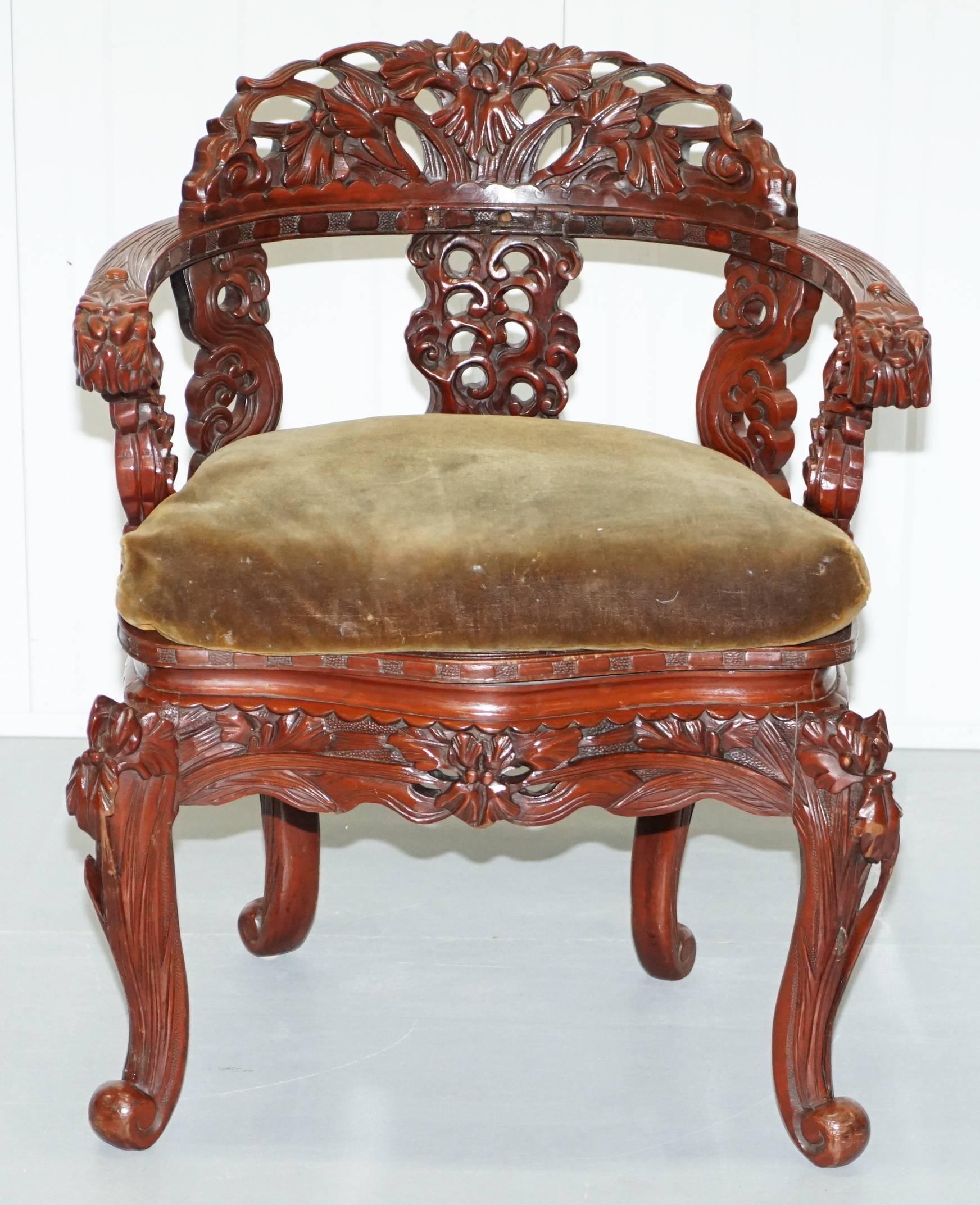 We are delighted to offer for sale this stunning hand-carved solid elm lacquered throne armchair

A really rare an expertly hand-carved piece, the detail is never ending and of the highest standard, there are many variations of these chairs, they