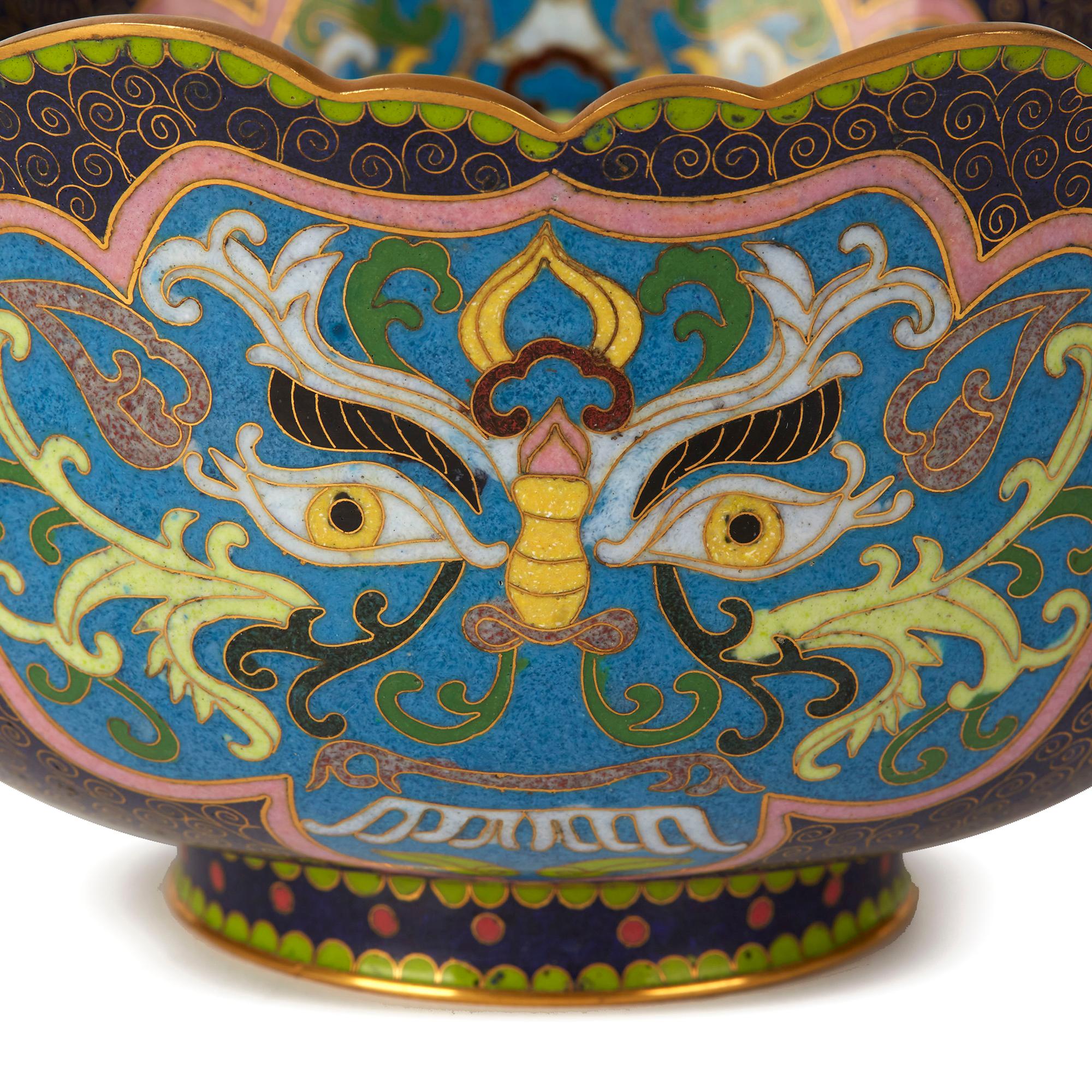Vintage Chinese Republic Period Cloisonné Bowl, Early 20th Century For Sale 1