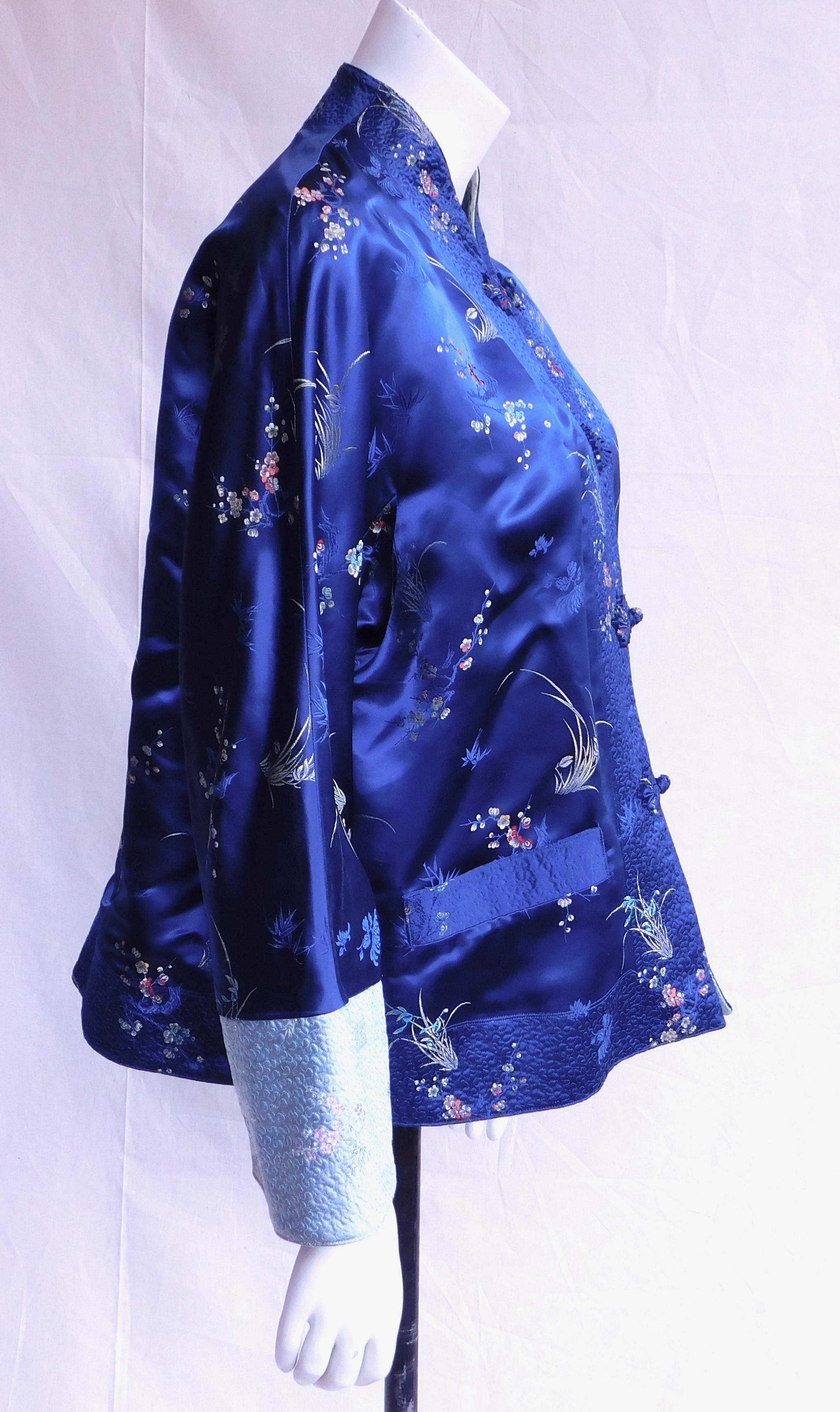 Women's Vintage Chinese Reversible Blue Silk Jacket For Sale