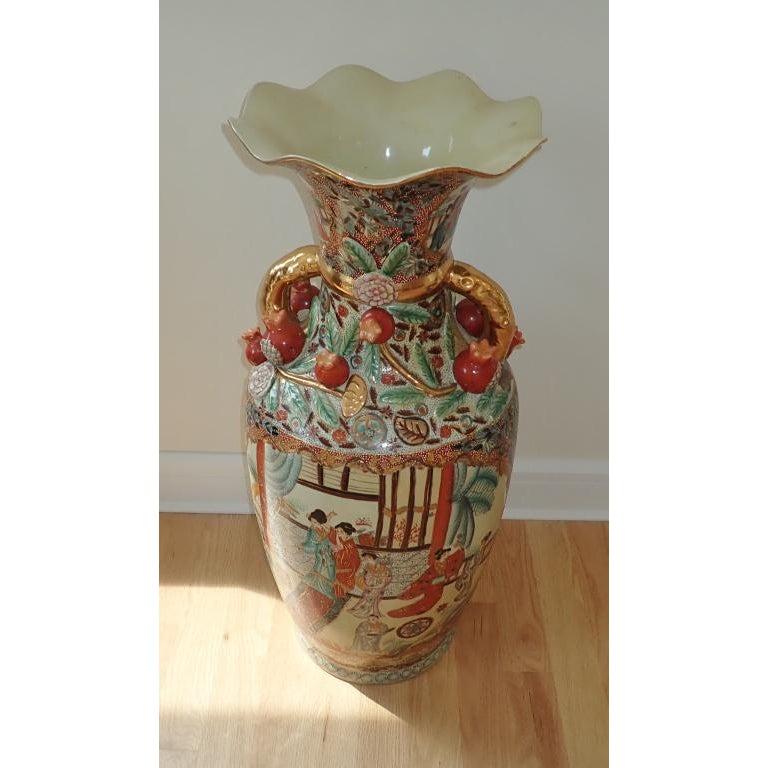 Chinese Export Vintage Chinese Rose Canton Floor Vase