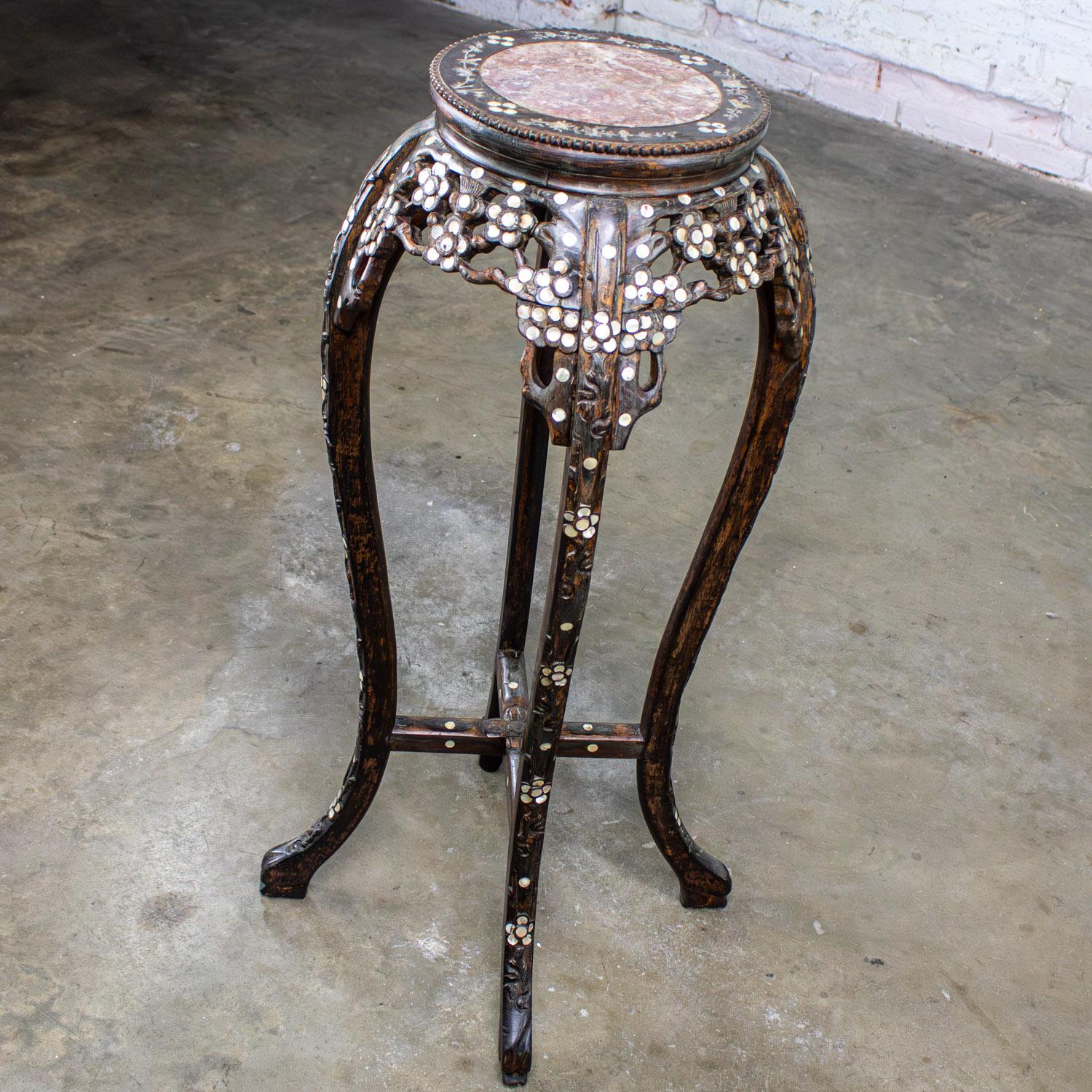 Vintage Chinesisch Palisander Sockel Pflanzenständer w/Mutter der Perle eingelegten Details im Angebot 2
