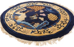Vintage Chinese Round Peking Pictorial Rug, 04'00 x 03'09
