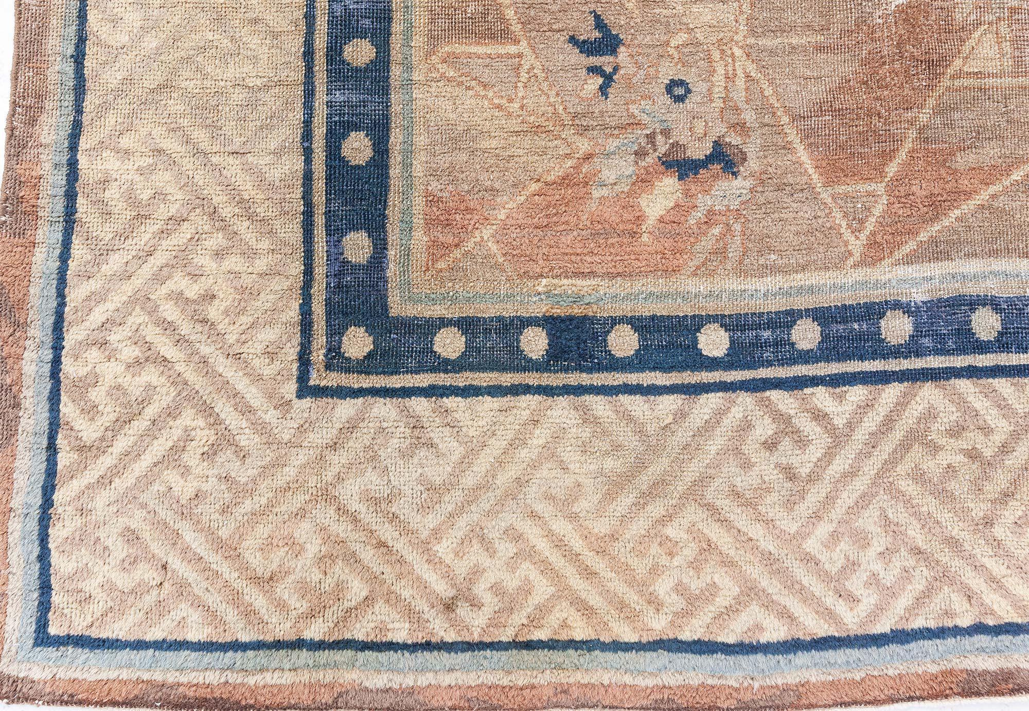 Tapis chinois vintage Doris Leslie Blau
Taille : 287 × 287 cm (9'5