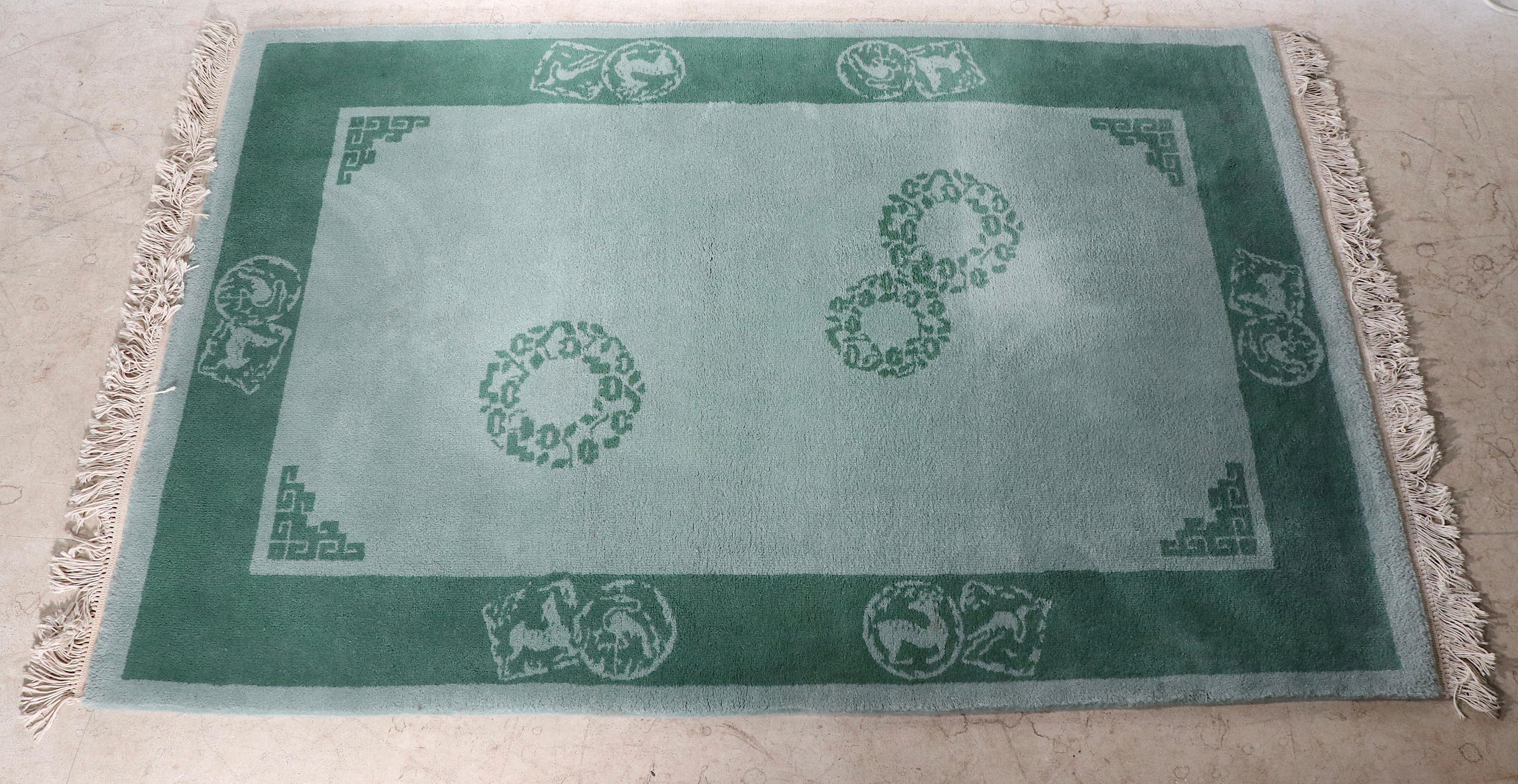 Chinois Tapis chinois vintage vert pkinois en vente